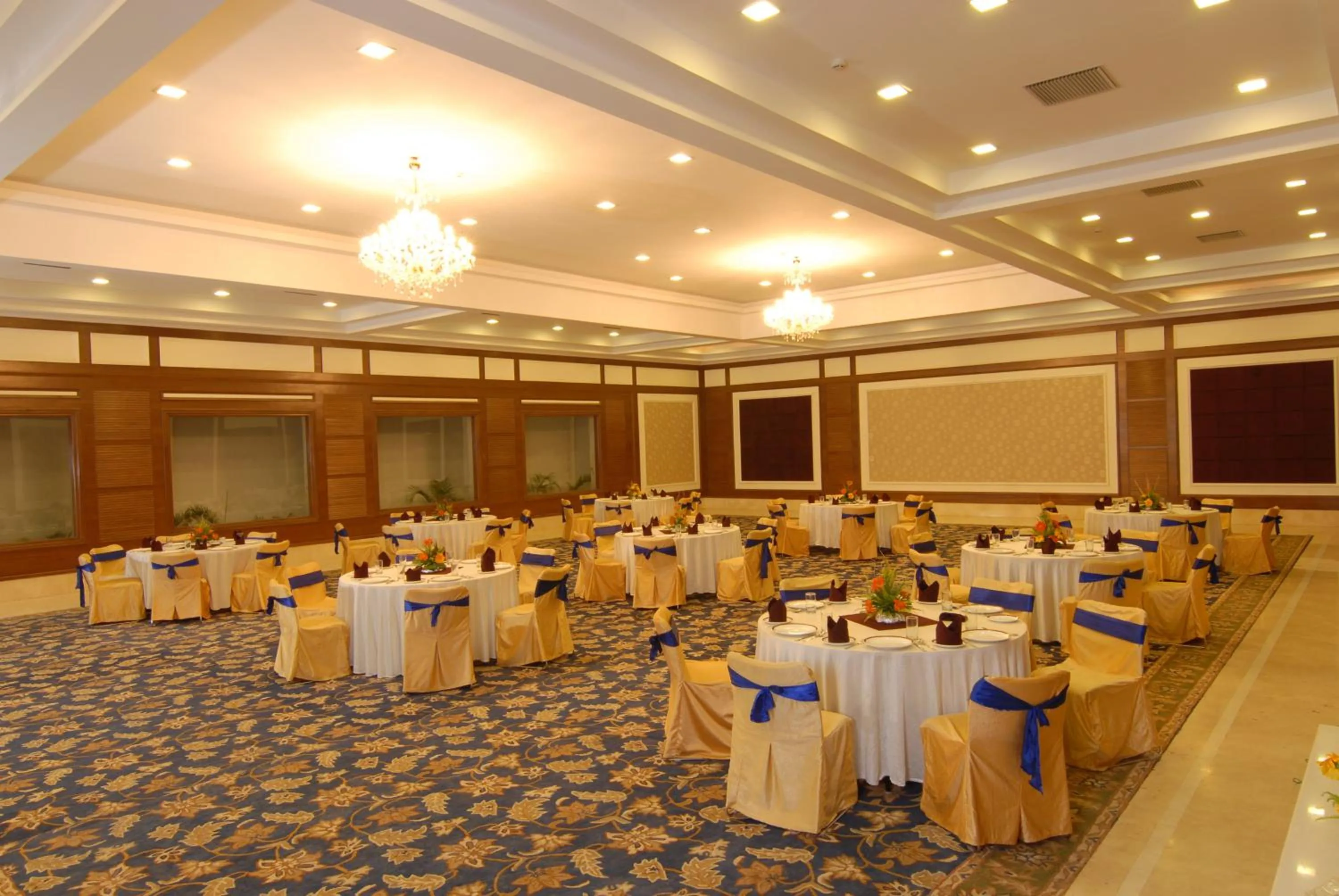 Banquet/Function facilities in Chanakya Bnr Hotel