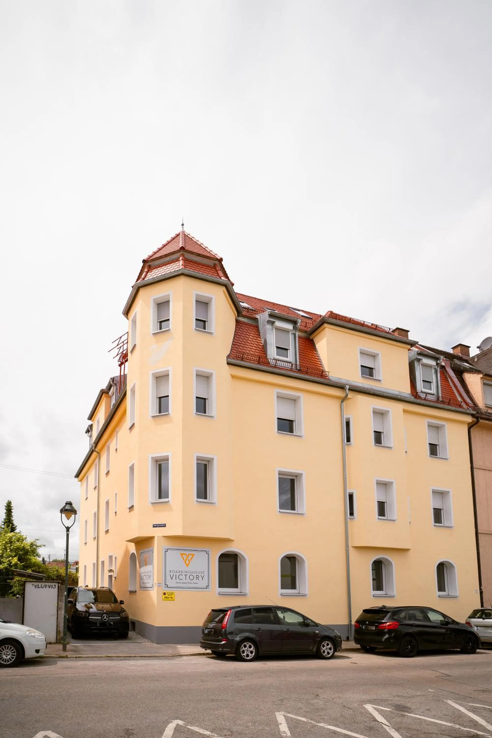 Boardinghouse Victory