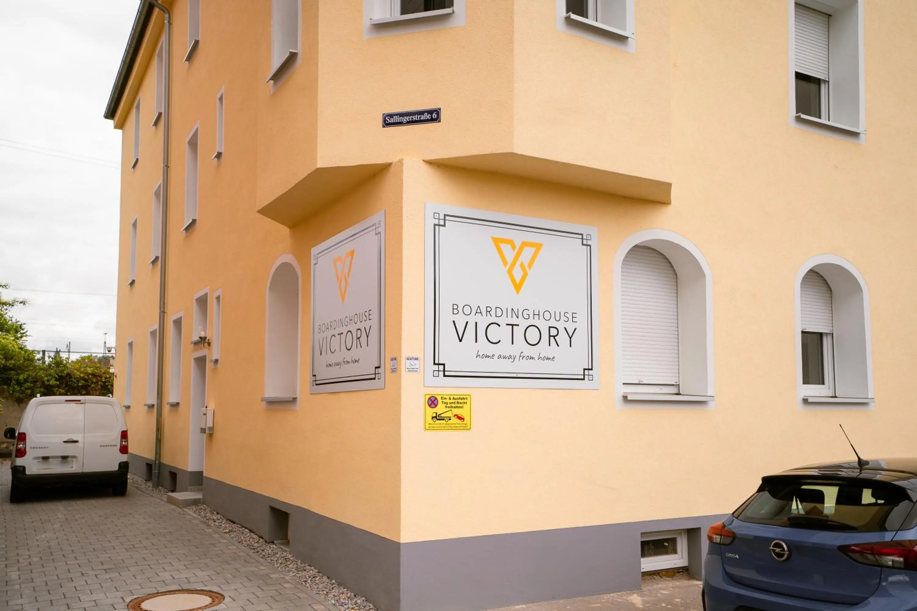Boardinghouse Victory