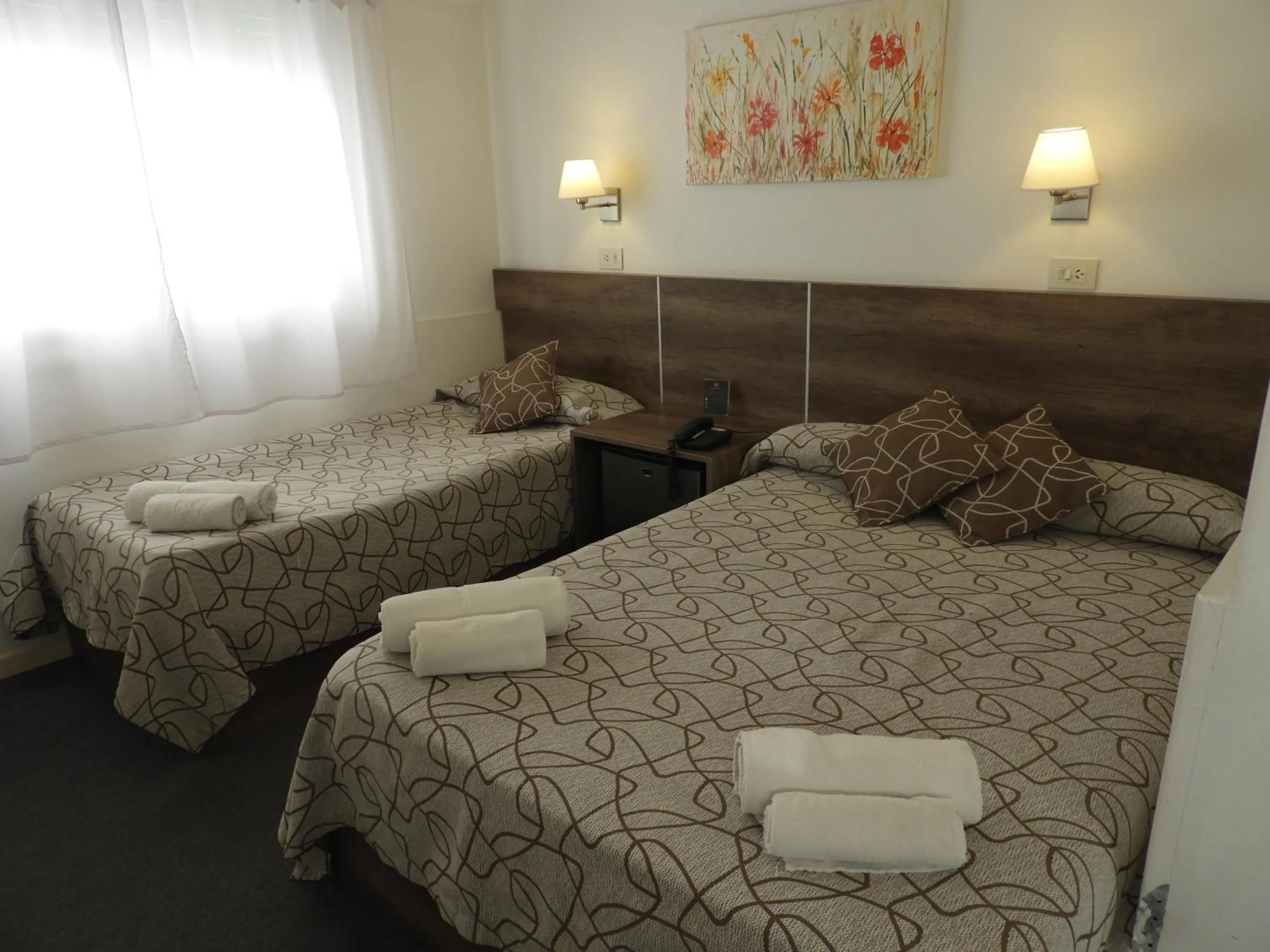 Photo of the whole room, Bed in HOTEL ROMA DE TANDIL