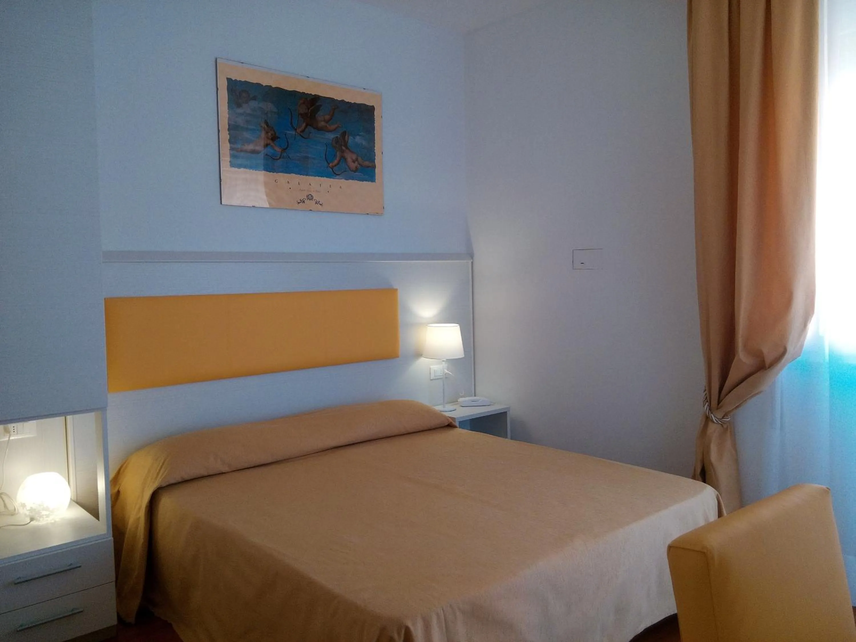 Photo of the whole room, Bed in Hotel Telenia
