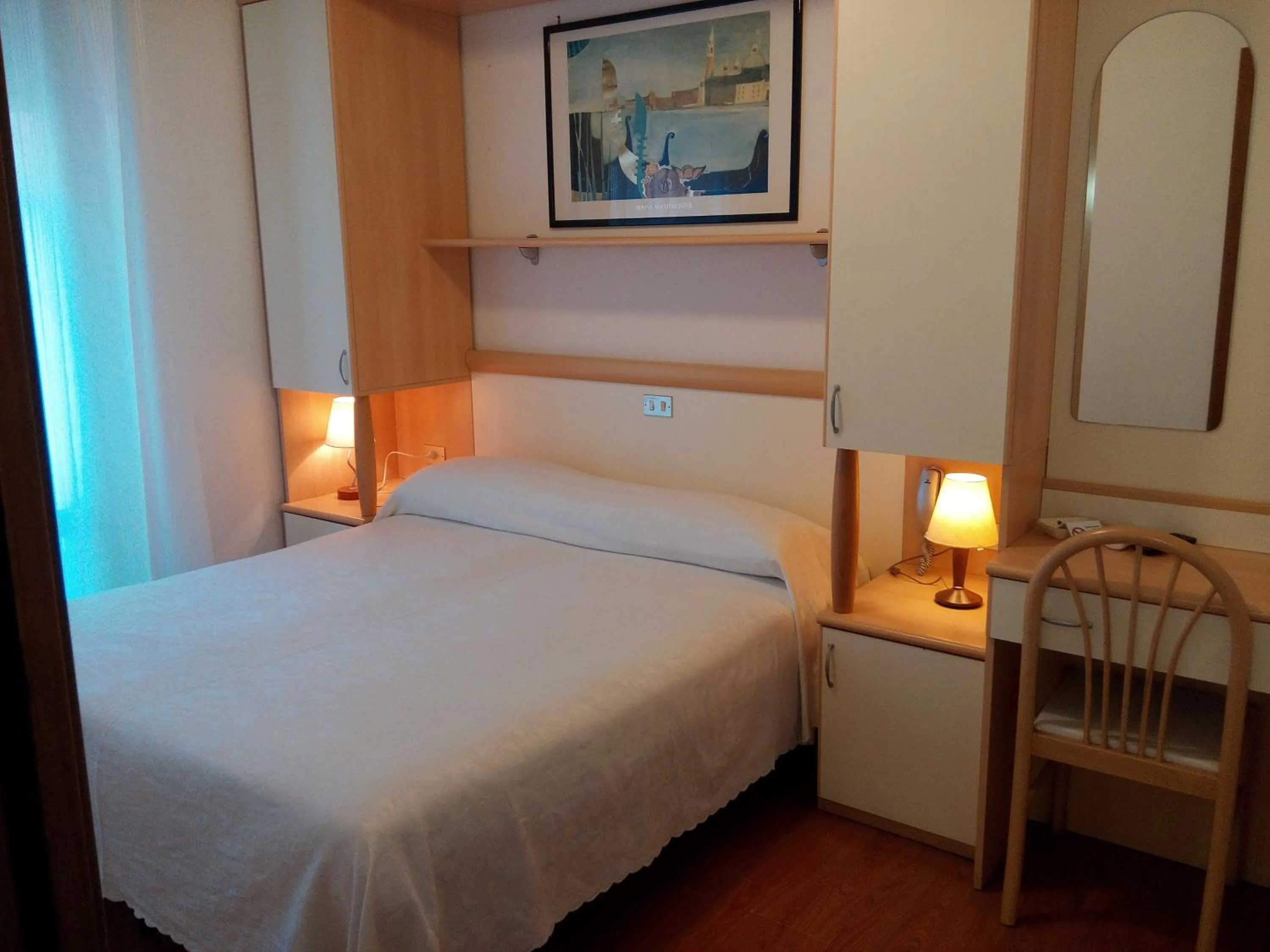 Photo of the whole room, Bed in Hotel Telenia