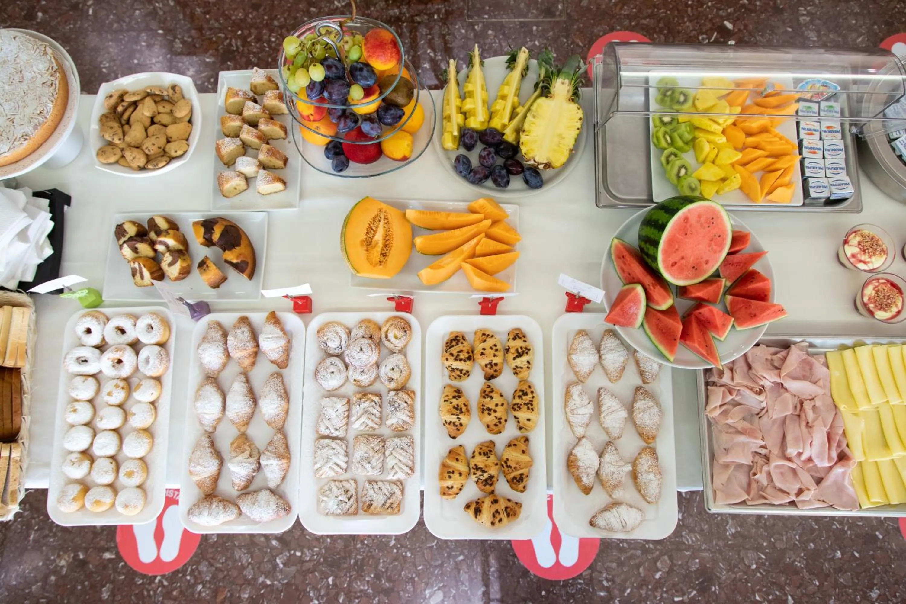 Breakfast in Hotel Telenia