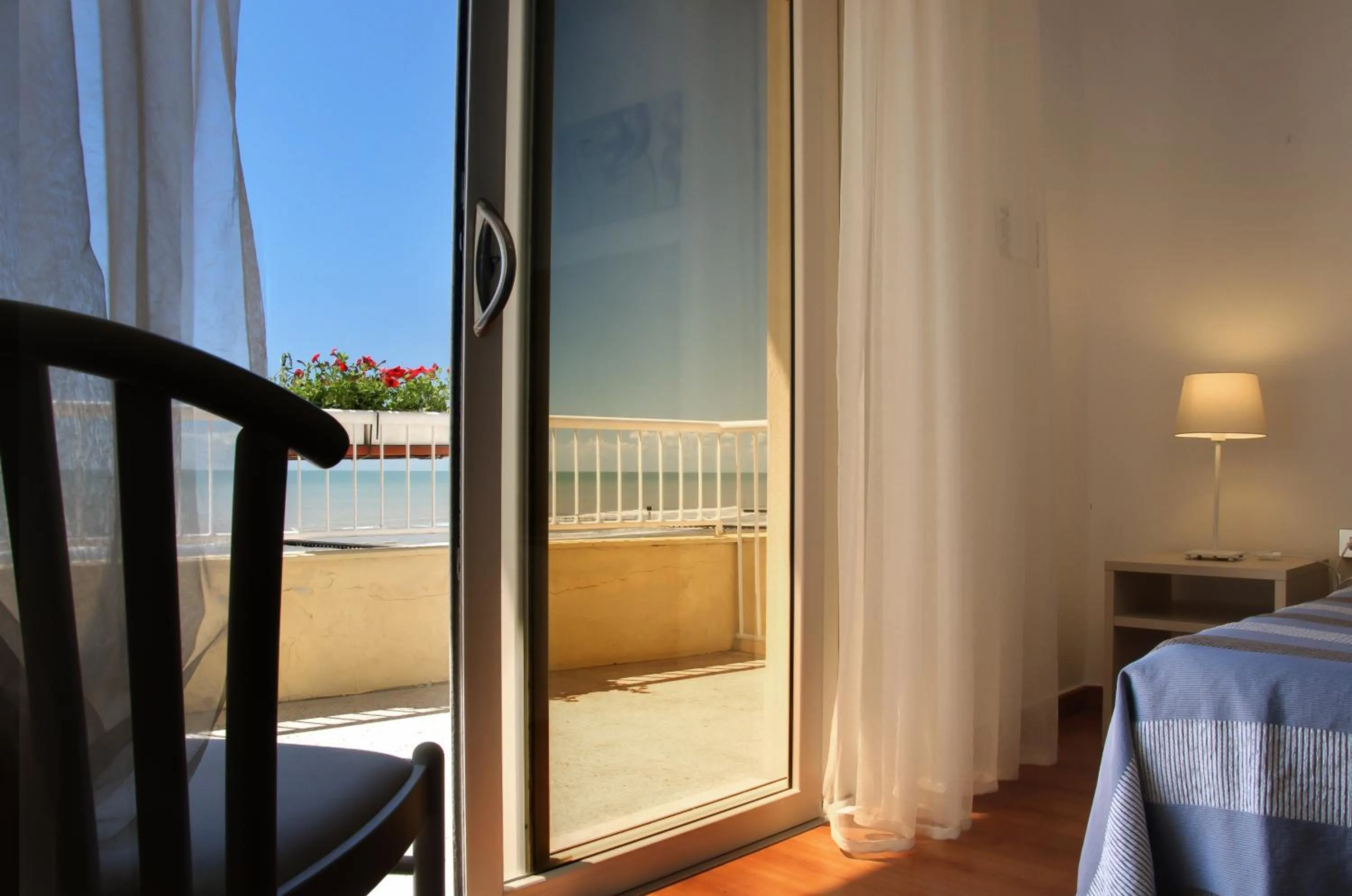 View (from property/room), Bed in Hotel Telenia