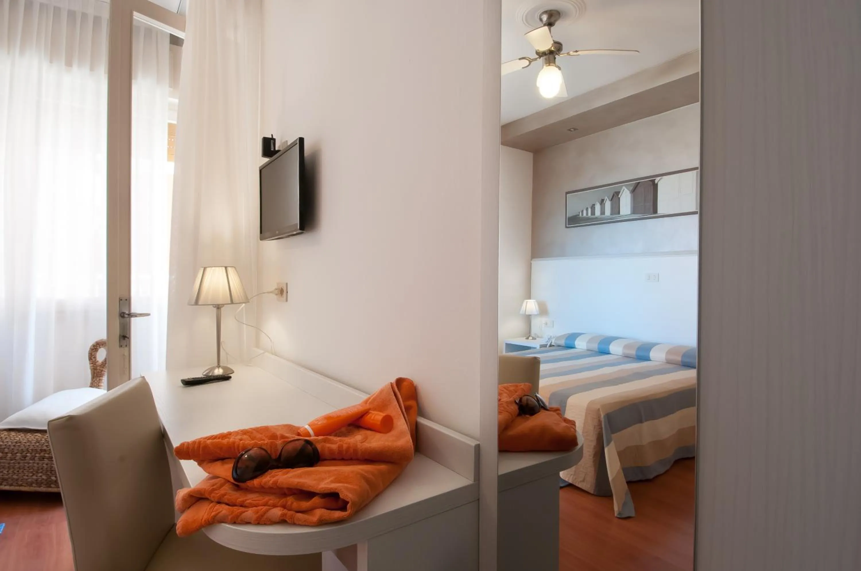 Photo of the whole room, Bed in Hotel Telenia