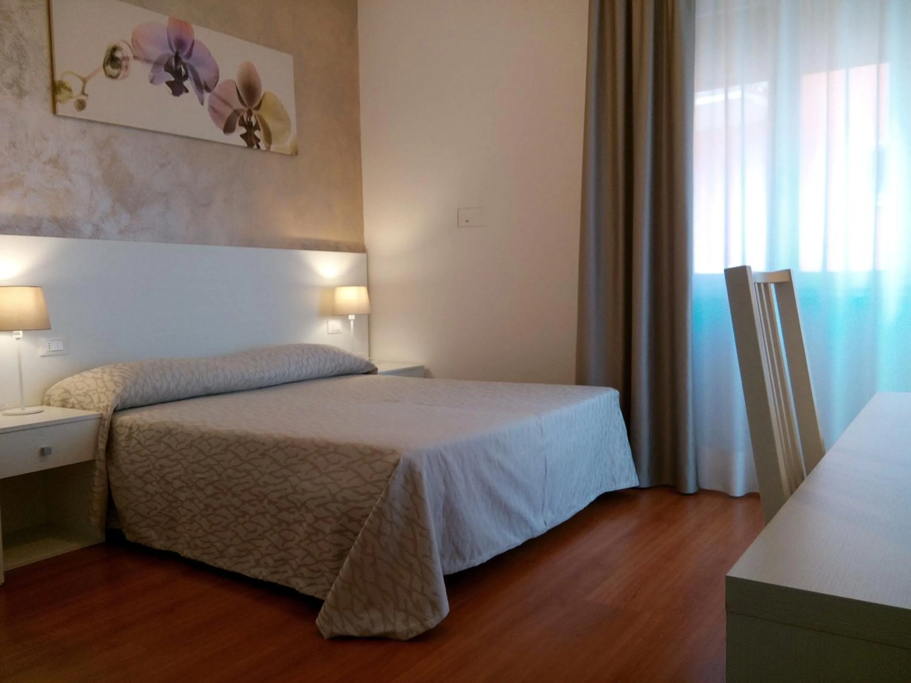 Balcony/Terrace, Bed in Hotel Telenia