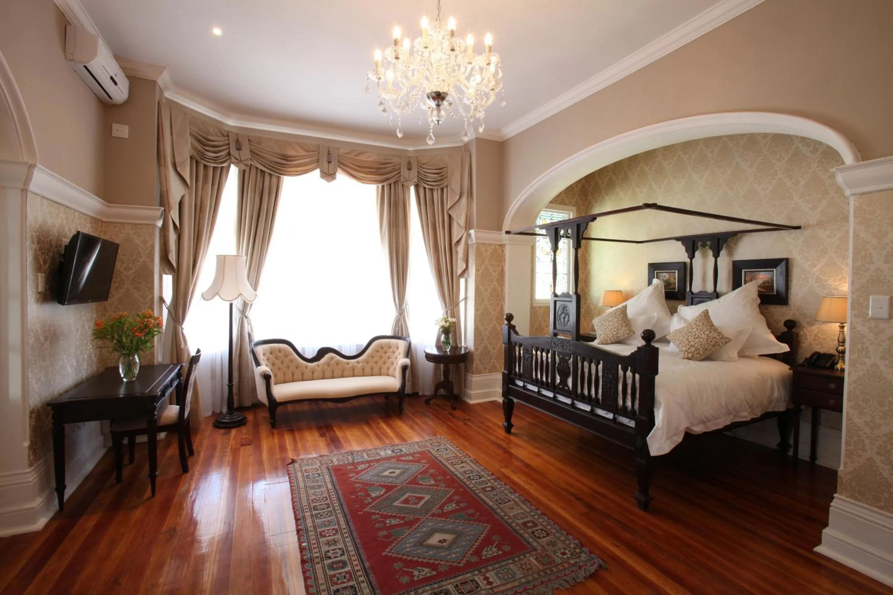 Photo of the whole room, Bed in Park Place Boutique Guesthouse