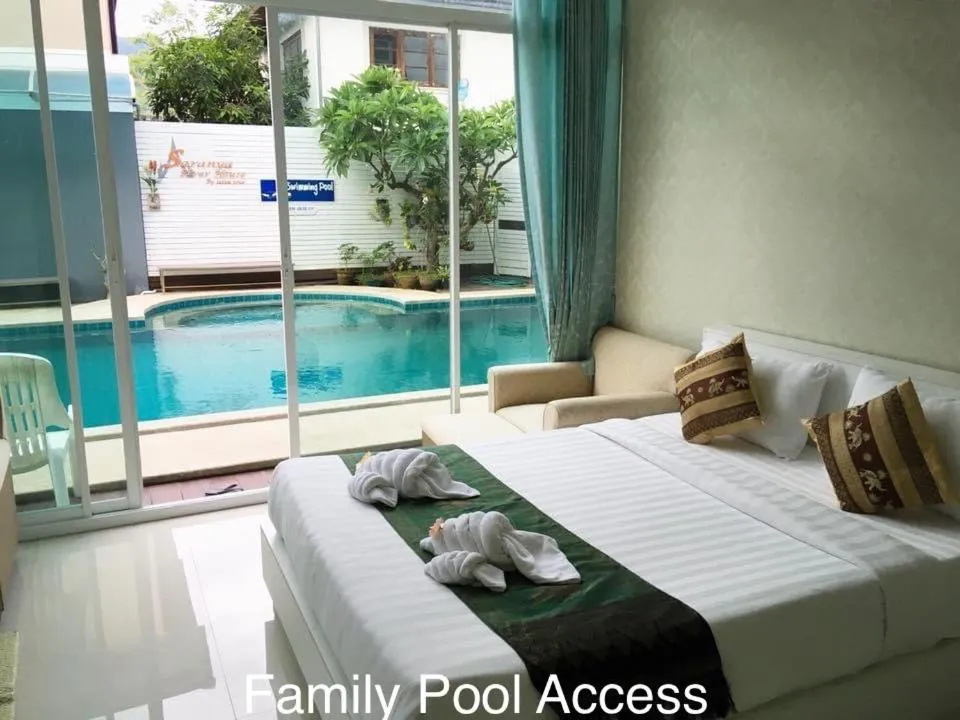 Bed in Saranya River House สรัญญาริเวอร์เฮาส์