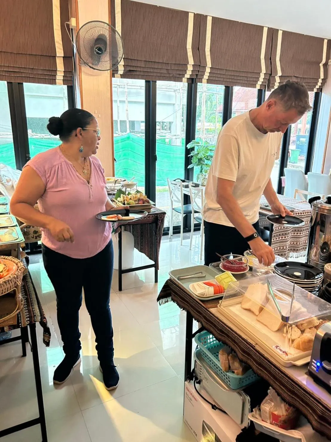 Restaurant/places to eat in Saranya River House สรัญญาริเวอร์เฮาส์