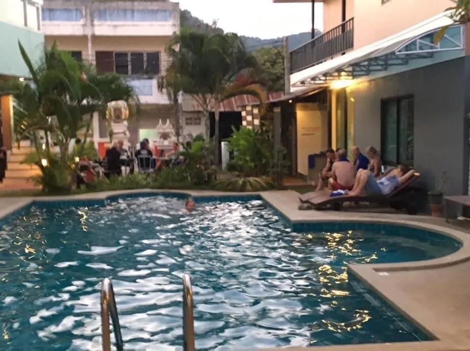 Swimming pool in Saranya River House สรัญญาริเวอร์เฮาส์