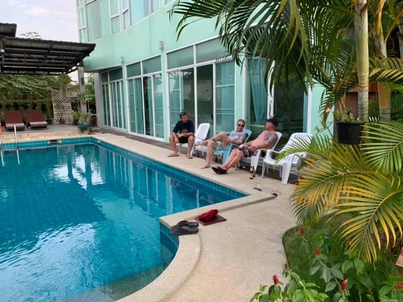 Swimming pool in Saranya River House สรัญญาริเวอร์เฮาส์