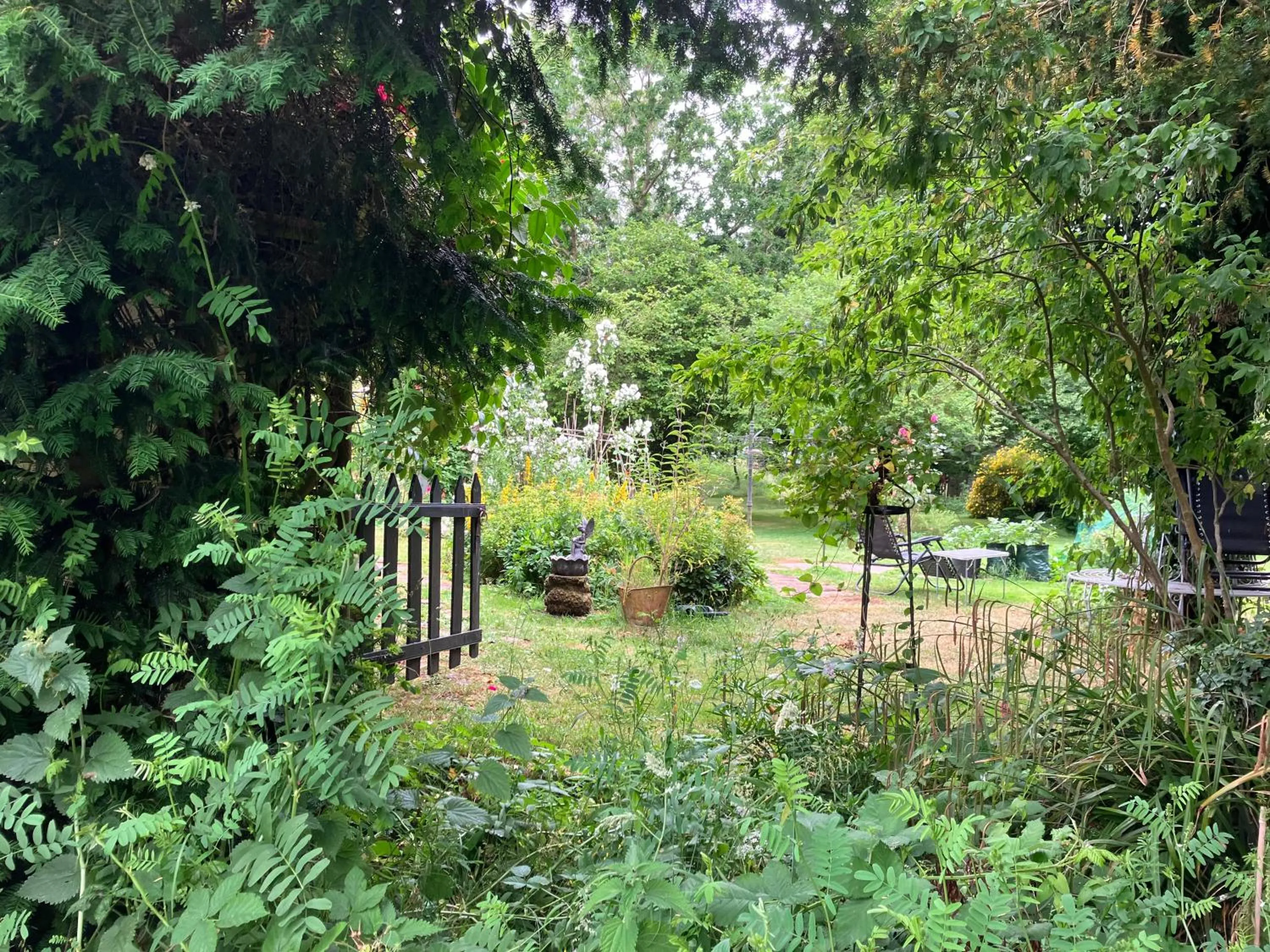 Garden in Valley Farmhouse, Westhall