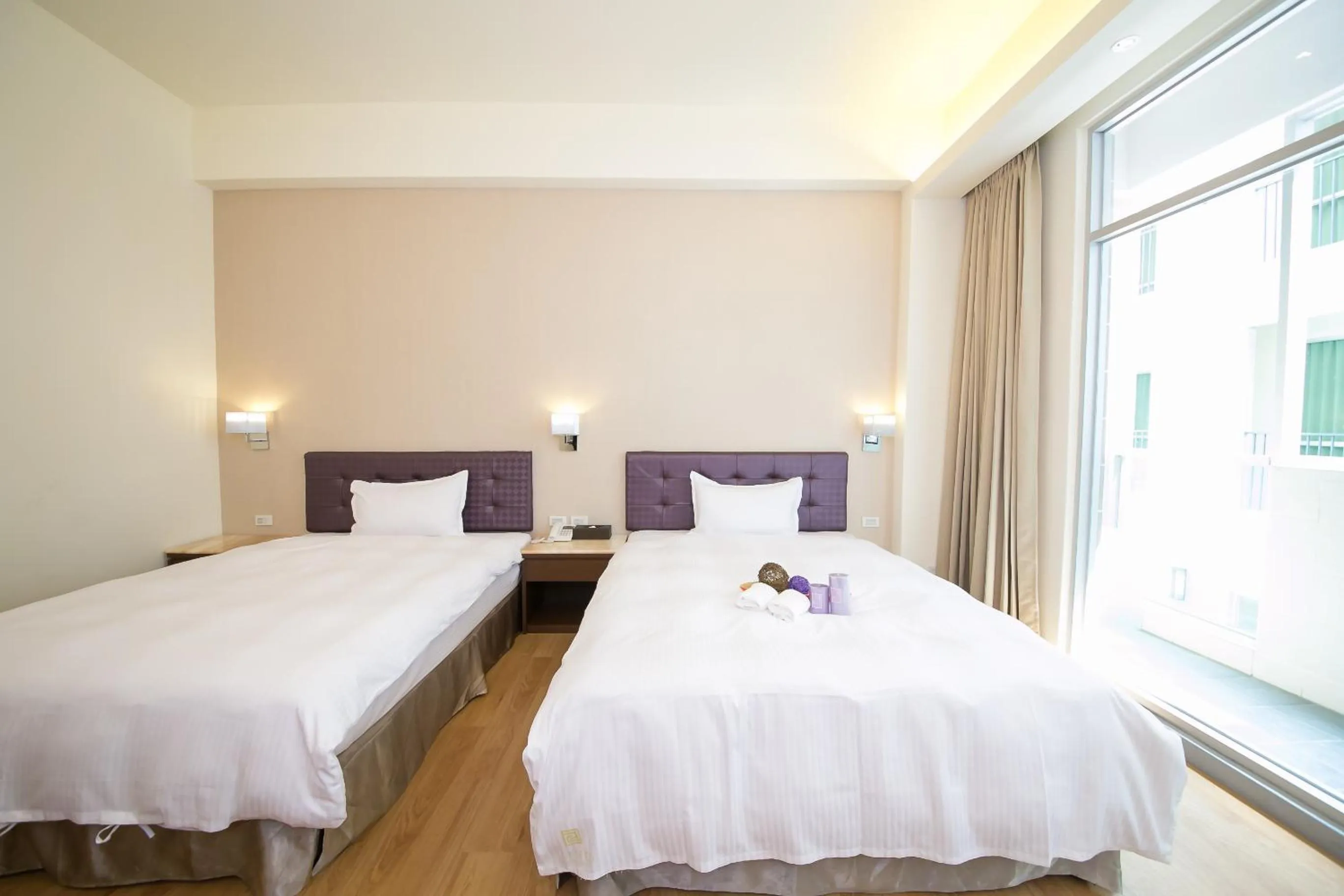 Photo of the whole room, Bed in Sunseed International Villa Hotel