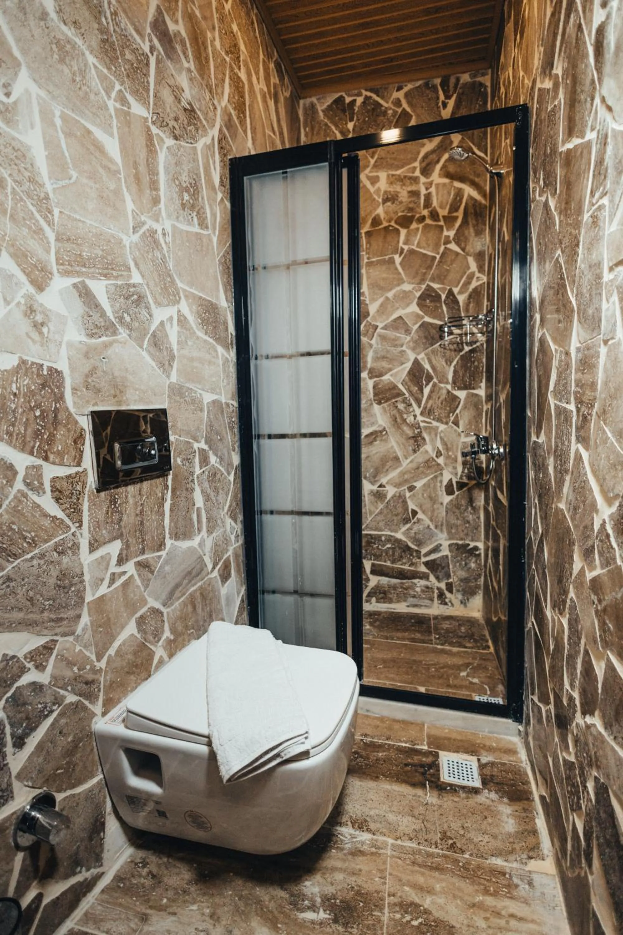 Shower in Turan Cappadocia Cave