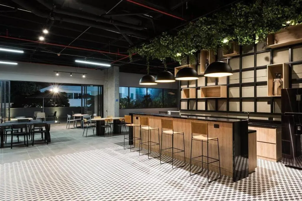 Restaurant/places to eat in Go Living Suites: Your Medellin Retreat