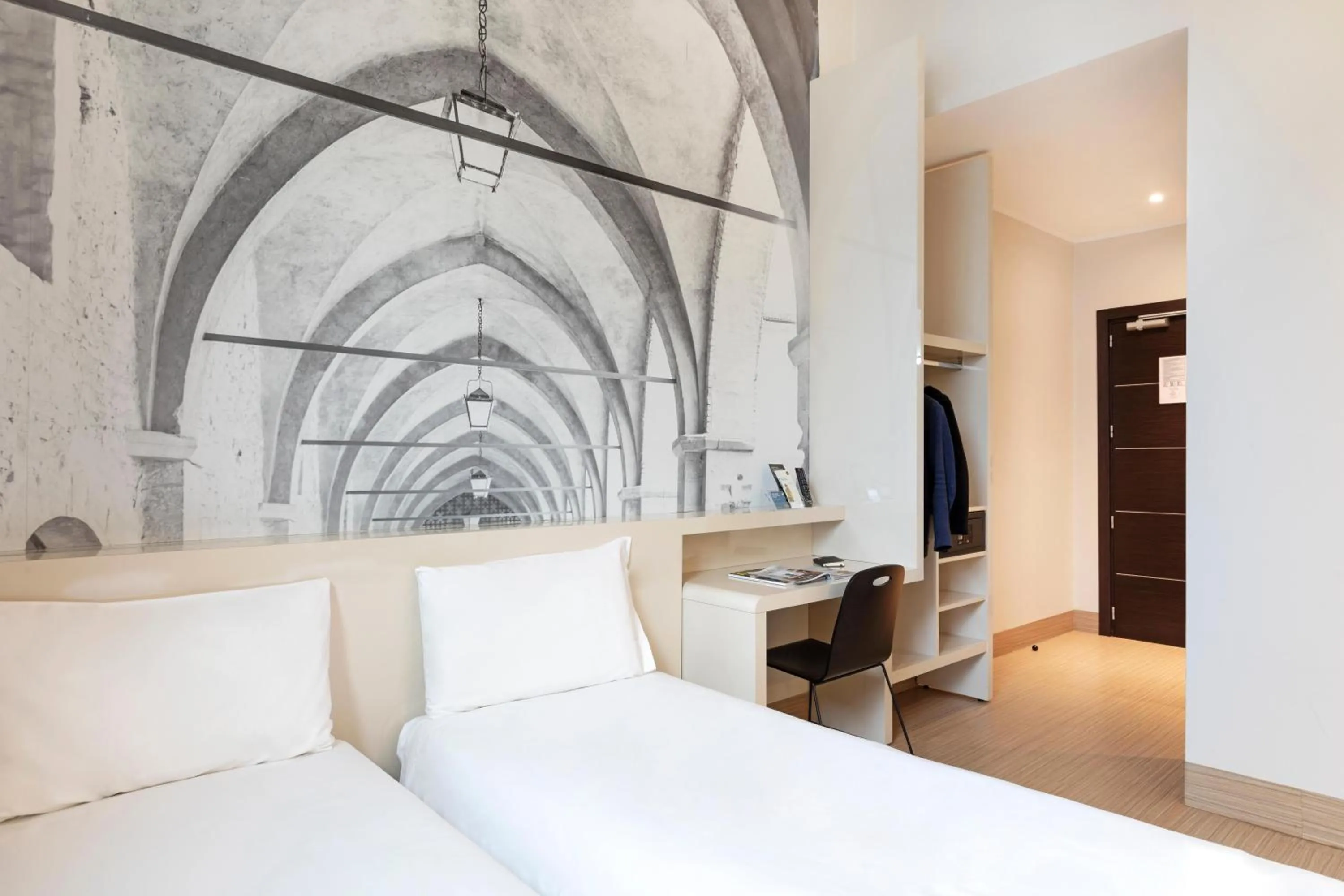 Superior Twin Room in B&B Hotel Bergamo City