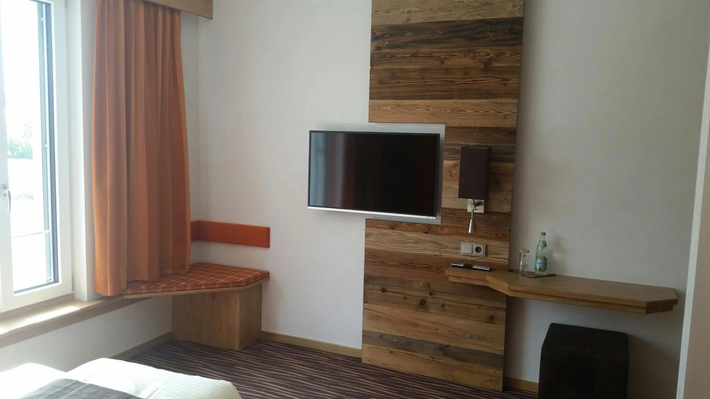 TV and multimedia in Alpenflair Hotel
