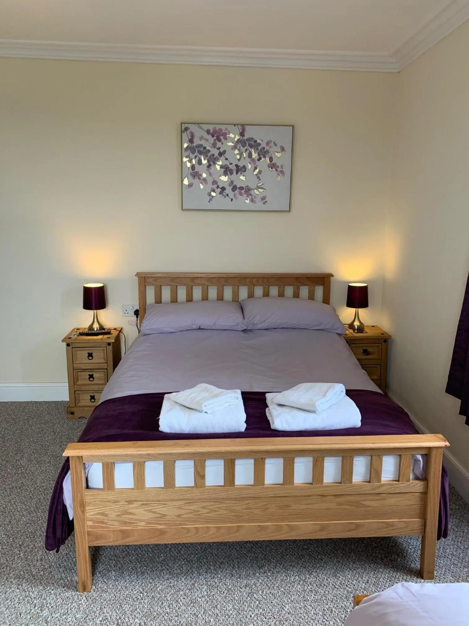 Bedroom, Bed in The Village Inn