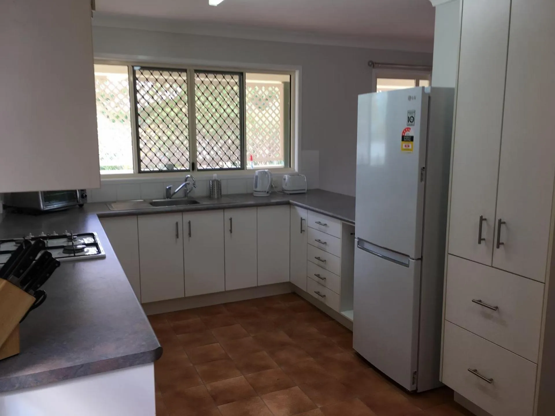 Longreach Apartments