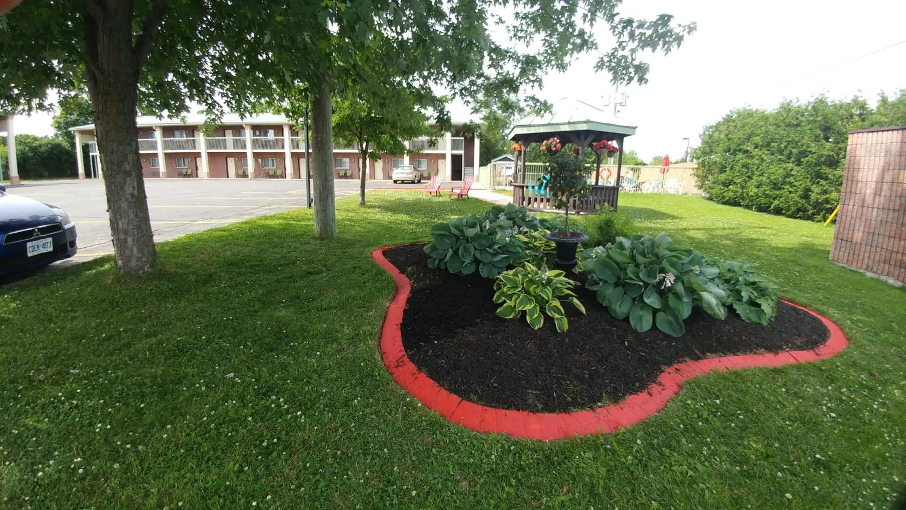 Property building in Riviera Inn And Suites 1000 Islands