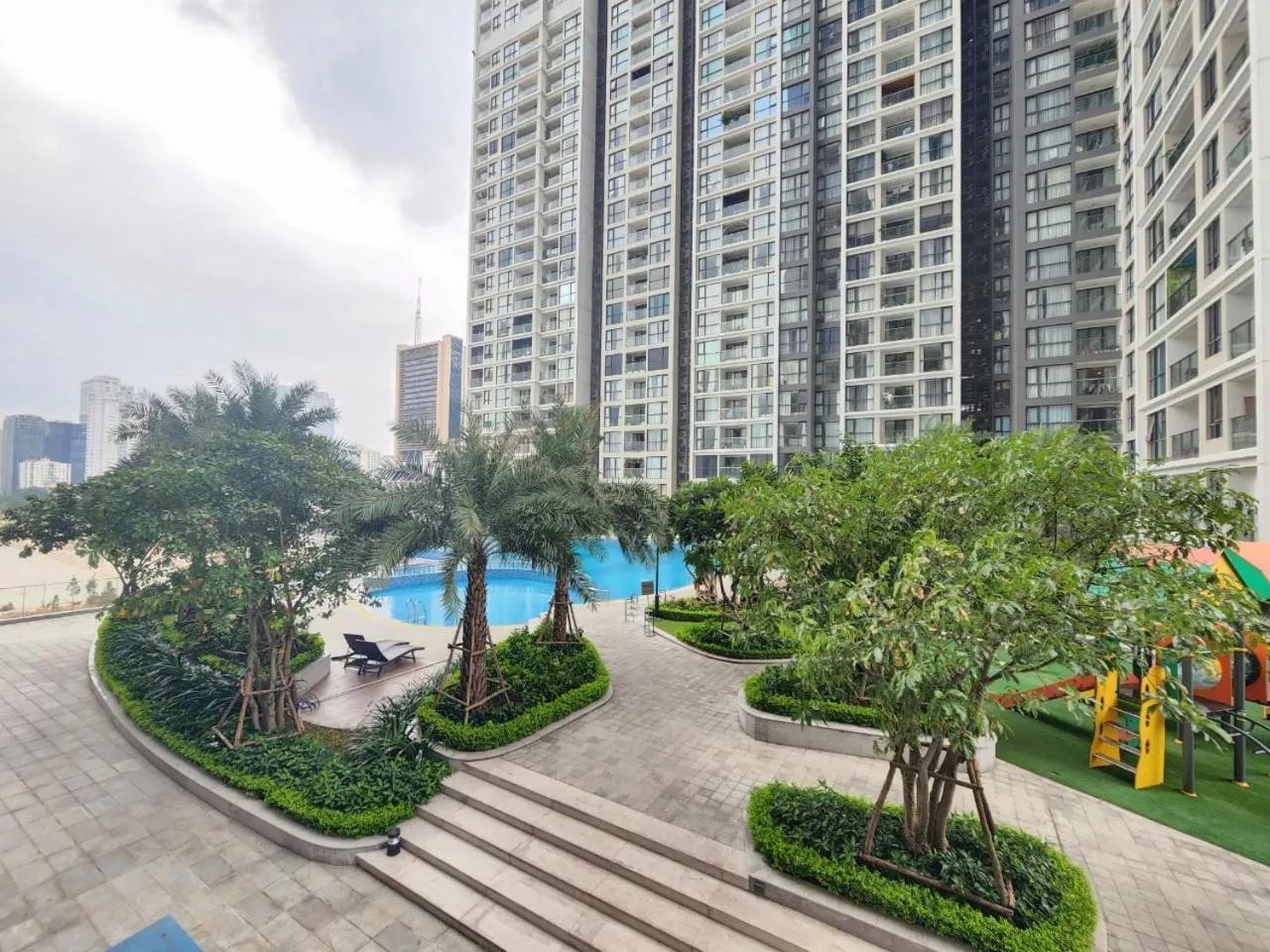 Property building in Vinhomes Skylake