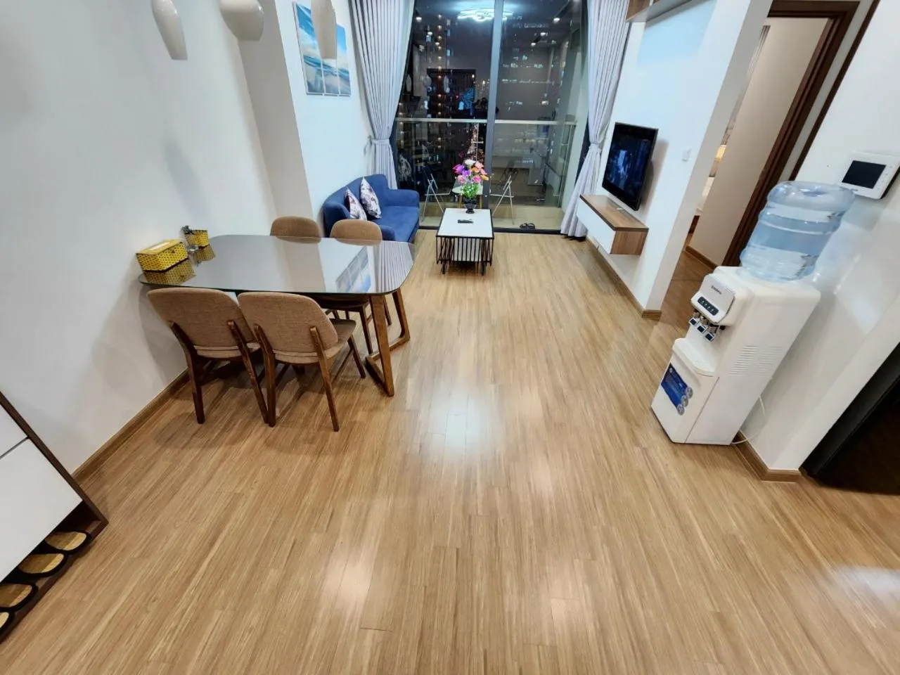 Communal lounge/ TV room in Vinhomes Skylake