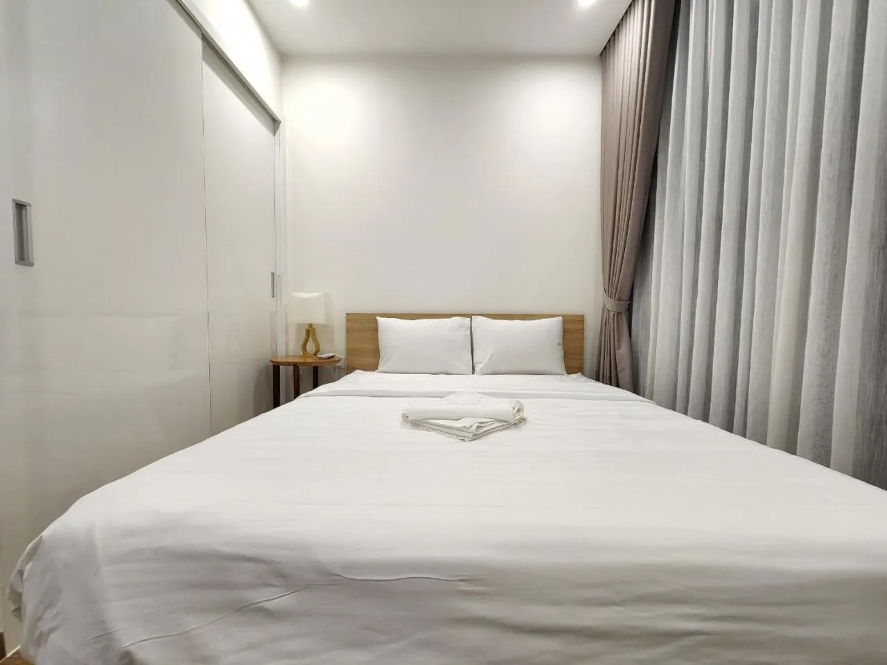 Bed in Vinhomes Skylake