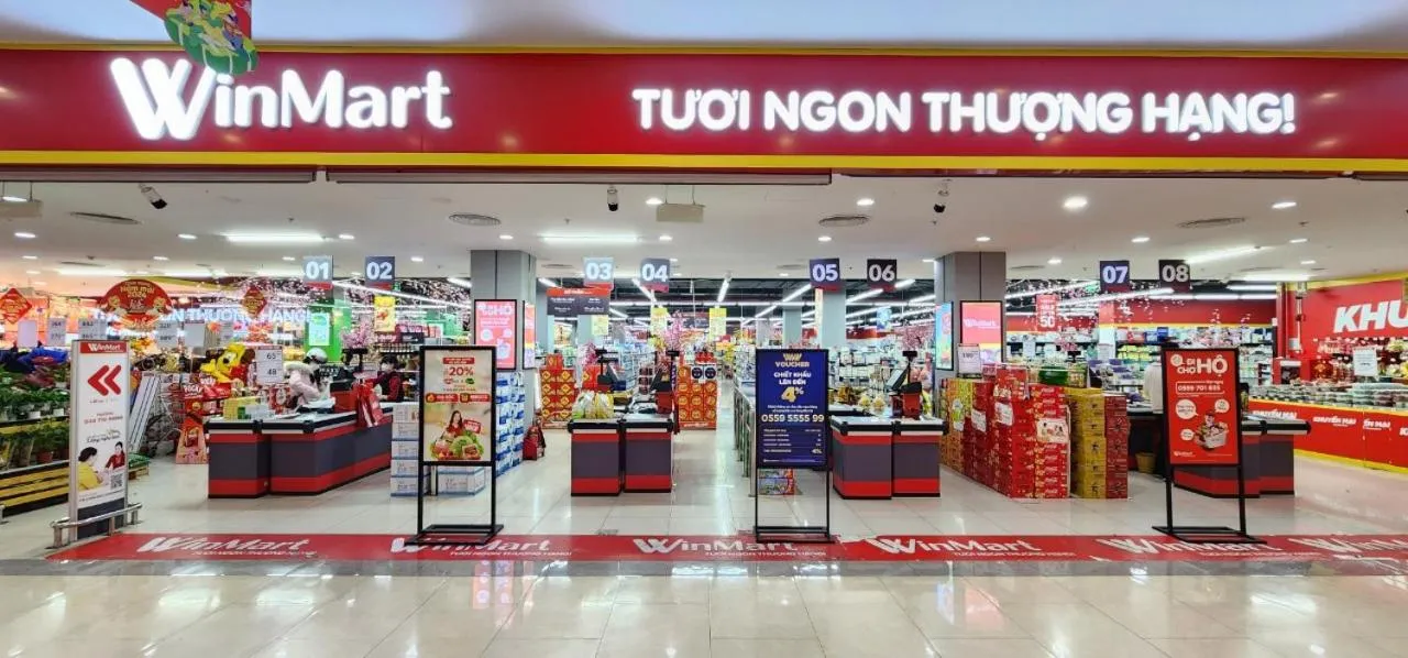 On-site shops in Vinhomes Skylake