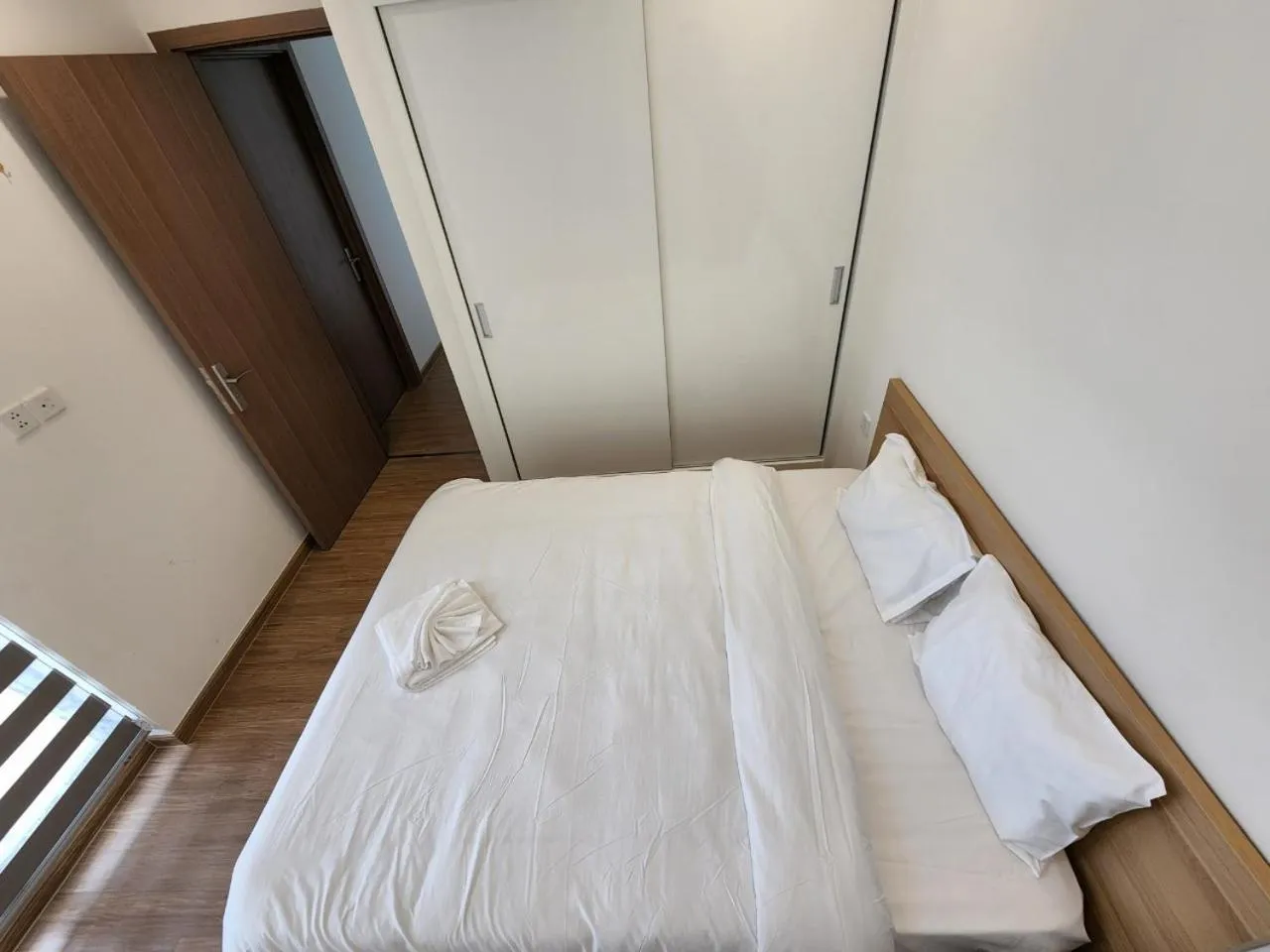 Bed in Vinhomes Skylake