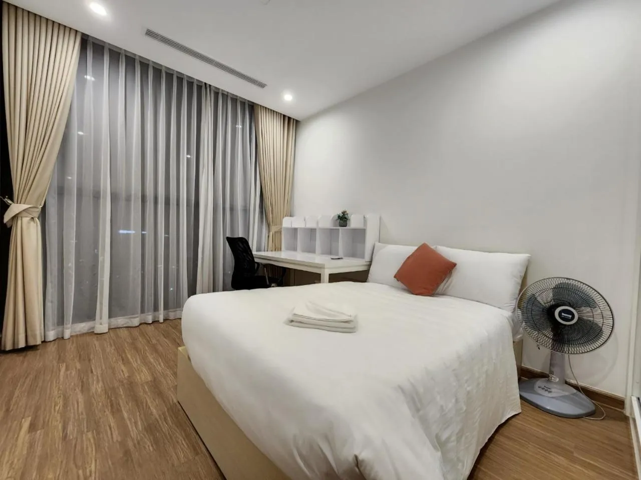 Bed in Vinhomes Skylake