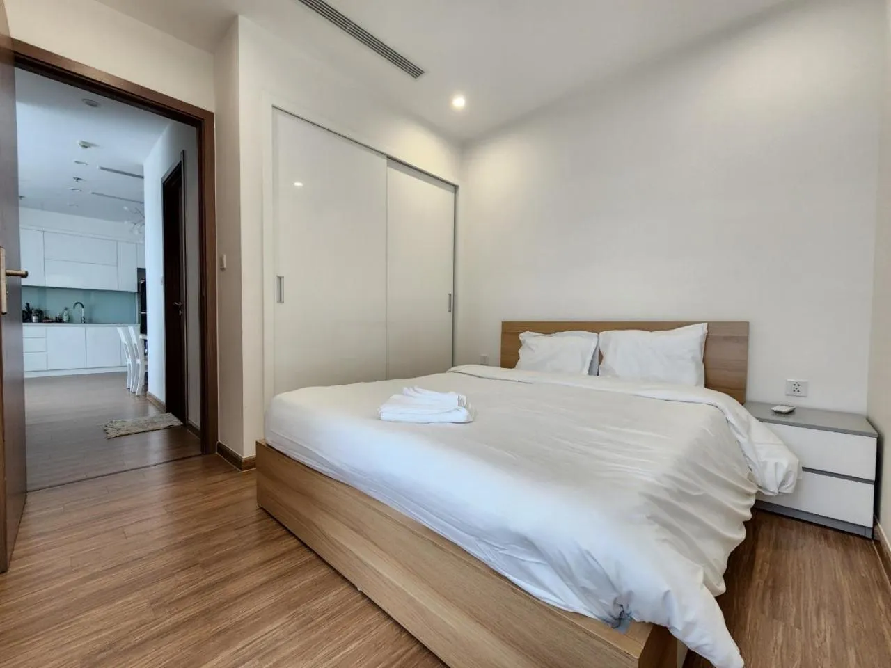 Bed in Vinhomes Skylake