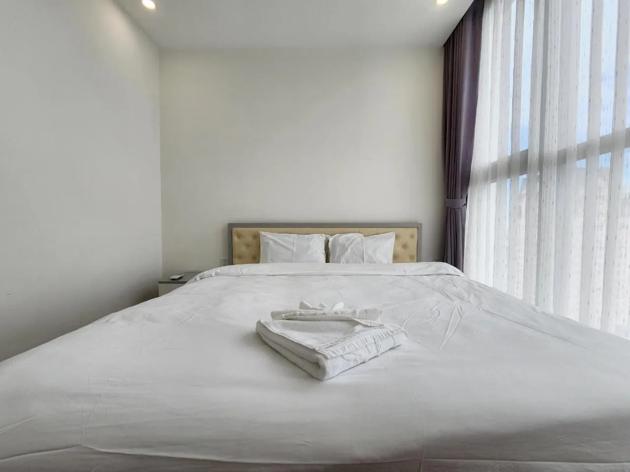 Bed in Vinhomes Skylake