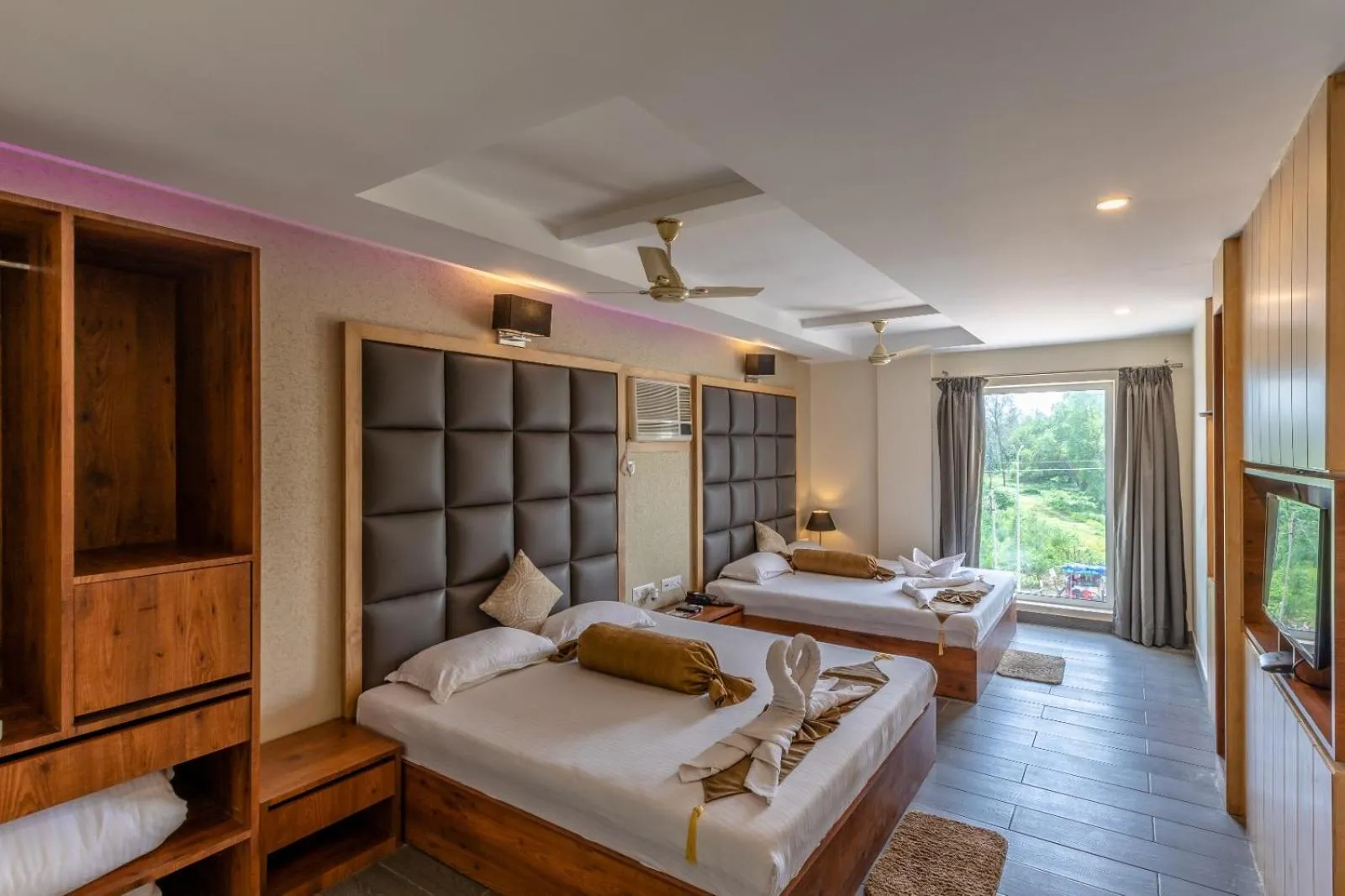 Bed in The Piku's Inn