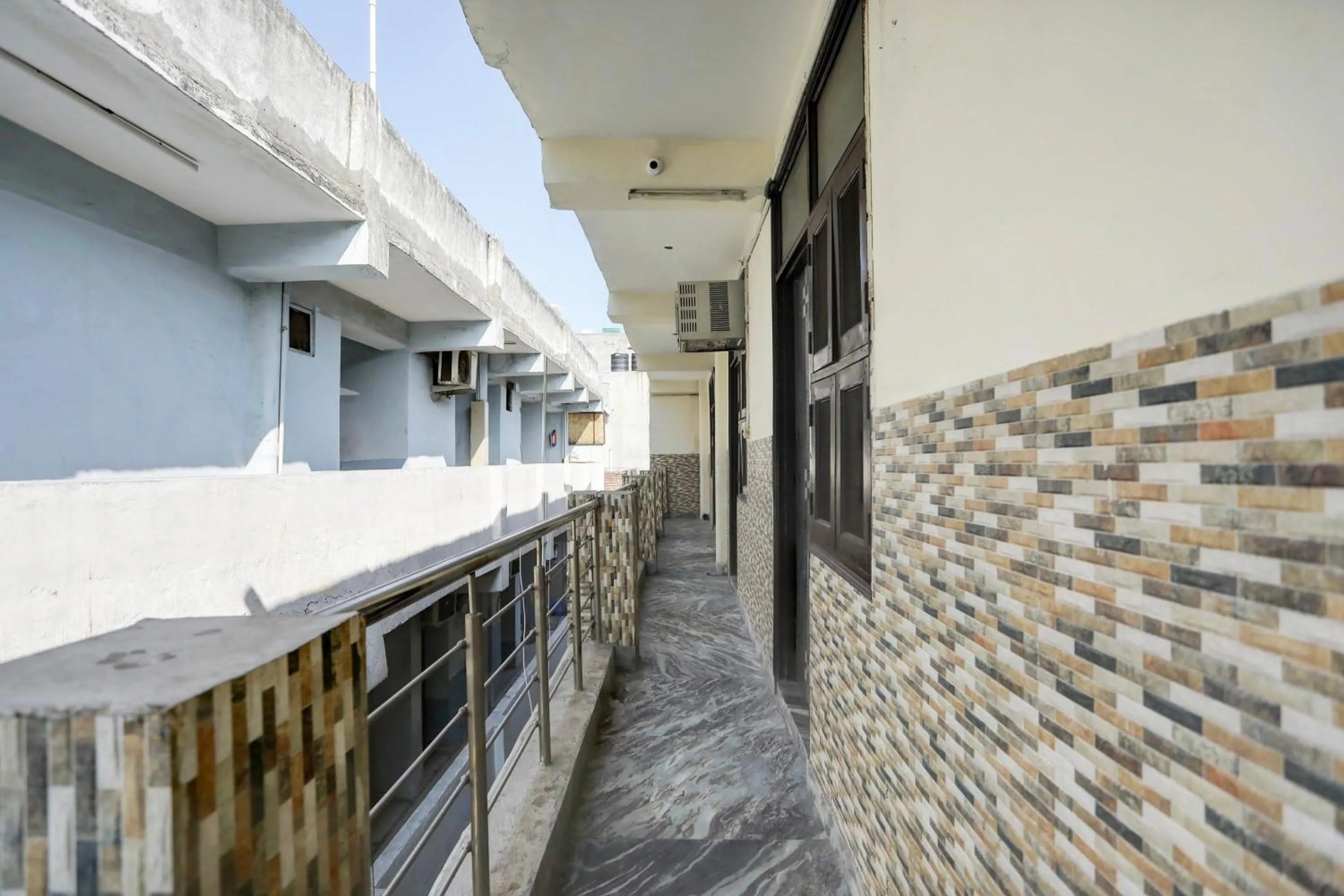 Lobby or reception in Hotel O vista 18 inn