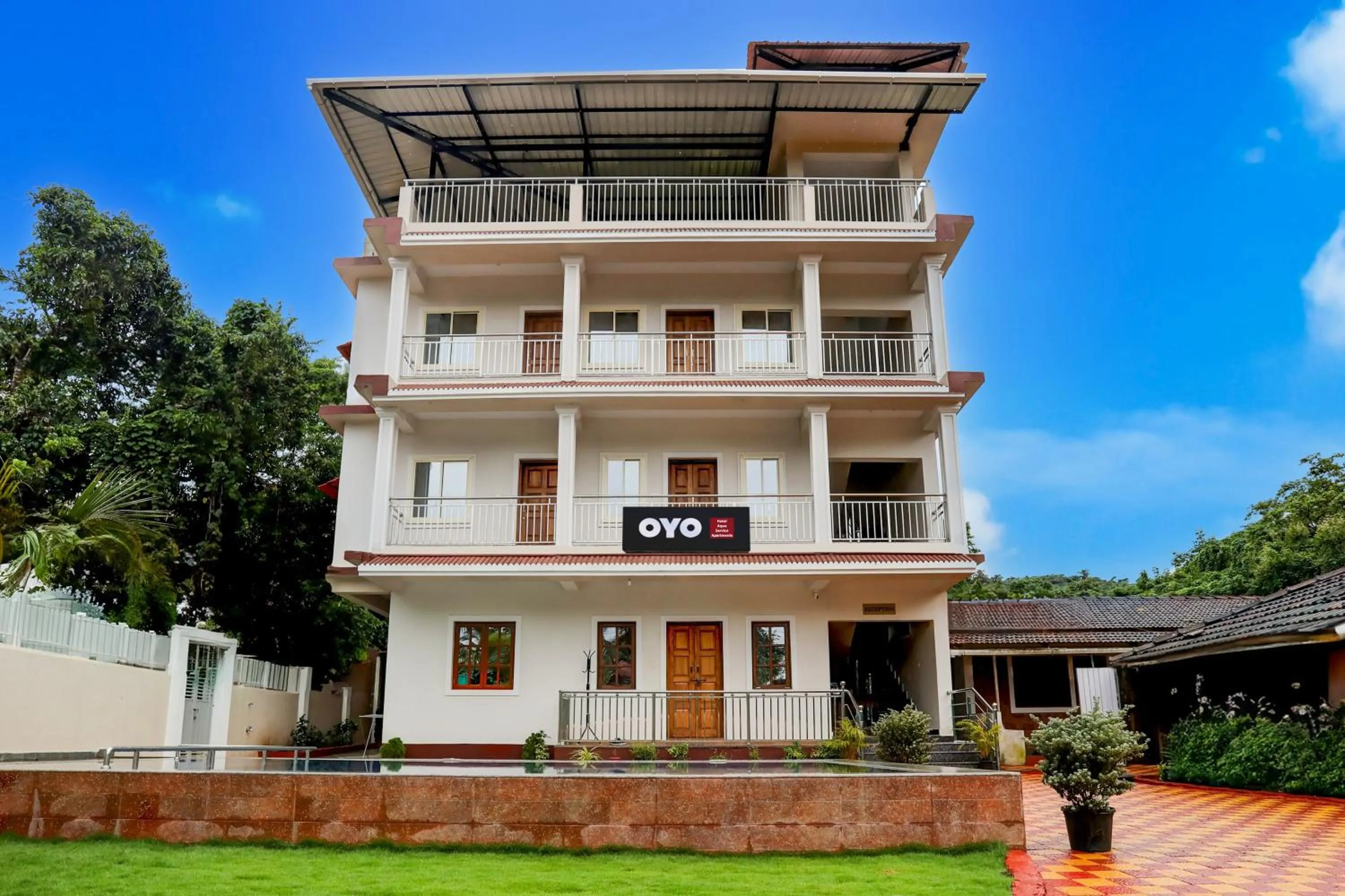 Facade/entrance in Hotel O Aqua Service Apartments