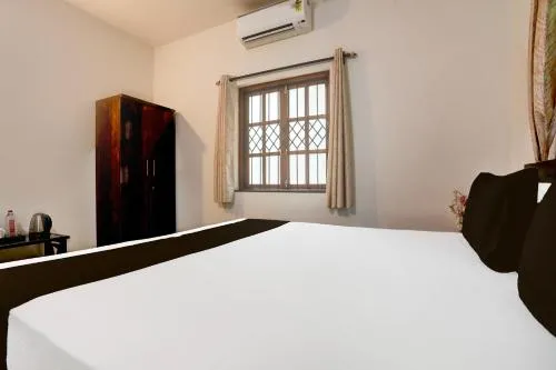 Hotel O Aqua Service Apartments