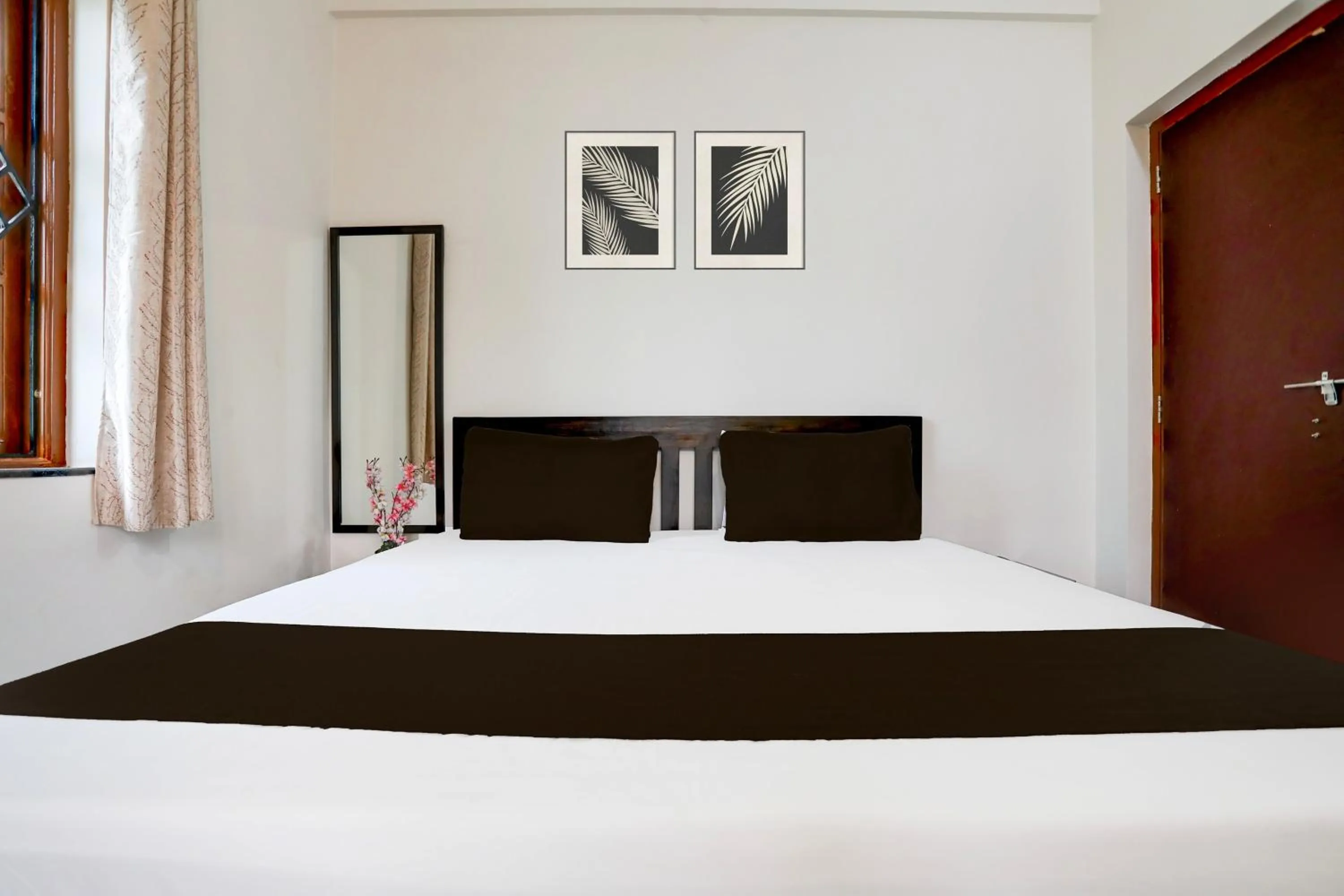 Bedroom in Hotel O Aqua Service Apartments