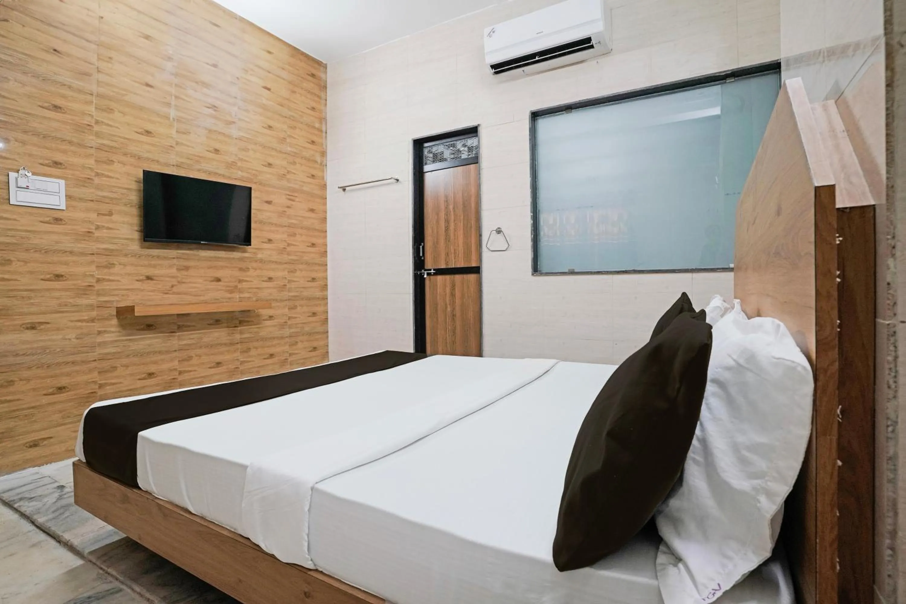 Bedroom in Super Hotel O H.R.KING HOTEL