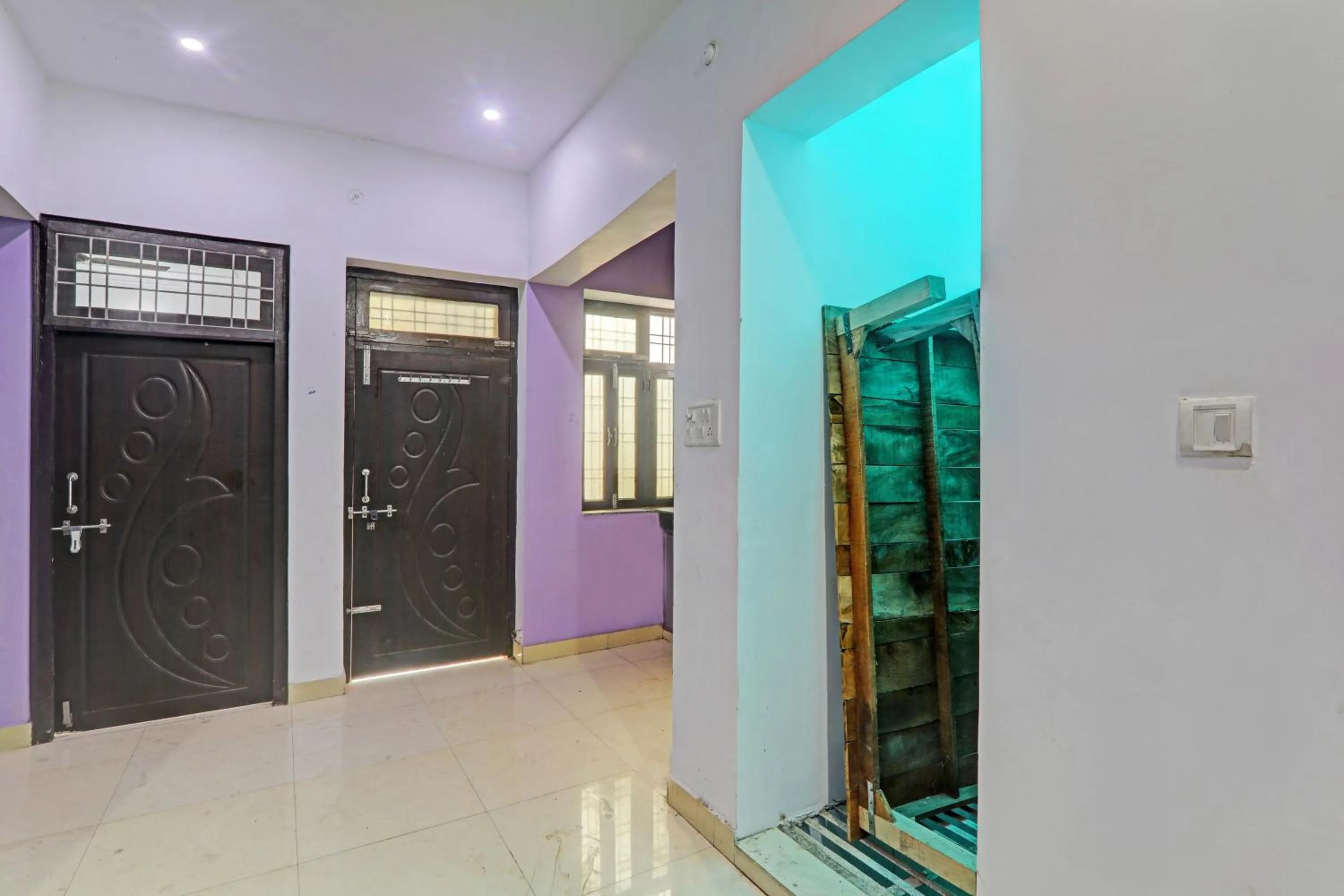 Hotel O Jankipuram Paradise Hotel