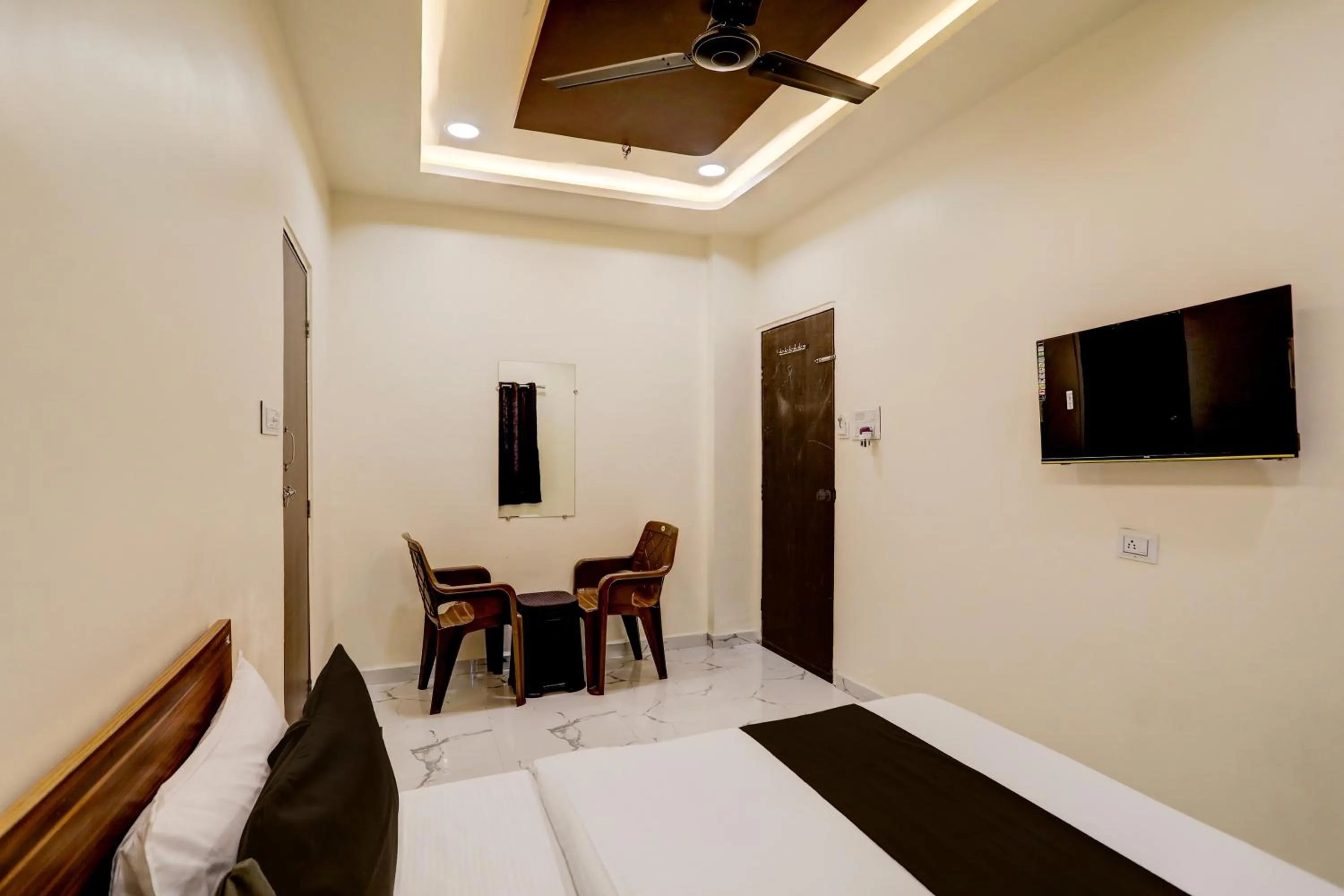 Bedroom, Bed in Hotel O highway blues