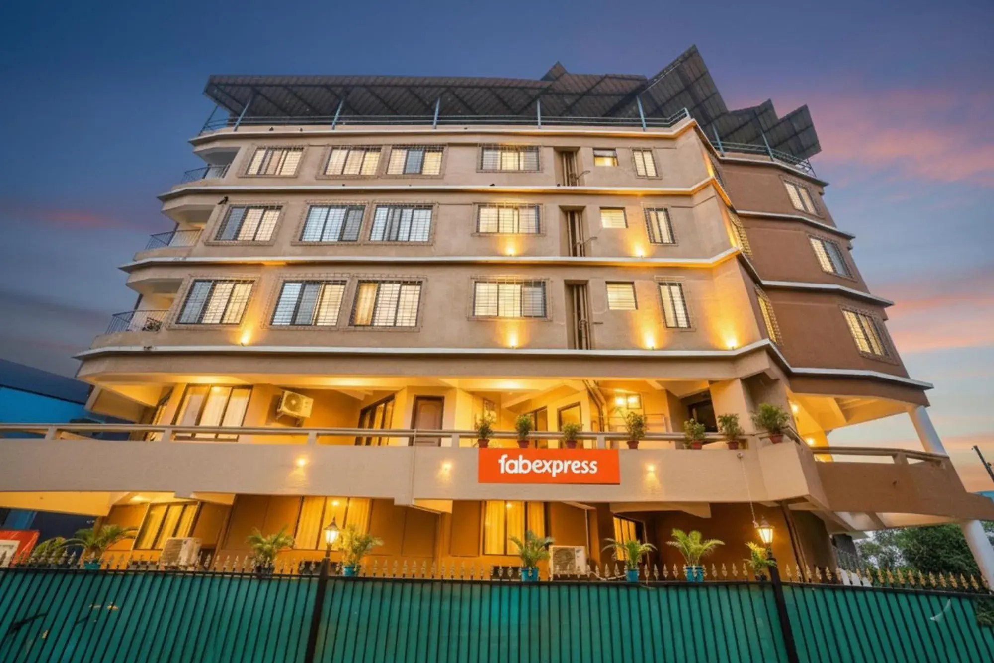 Via Sunset Residency - Nr Apollo Hospitals Via Sunset Residency - Nr Apollo Hospitals