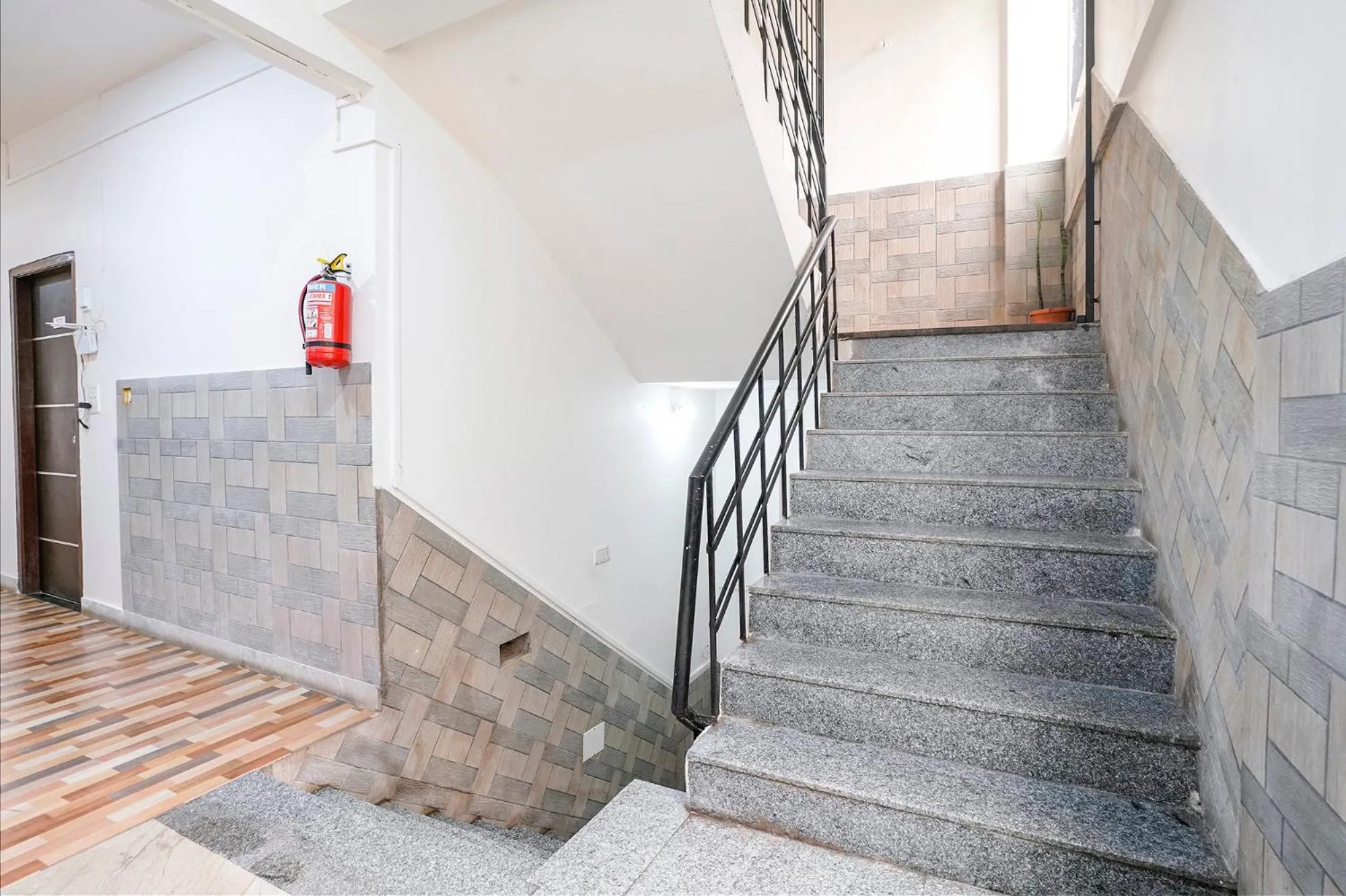 Lobby or reception in Via Sunset Residency - Nr Apollo Hospitals