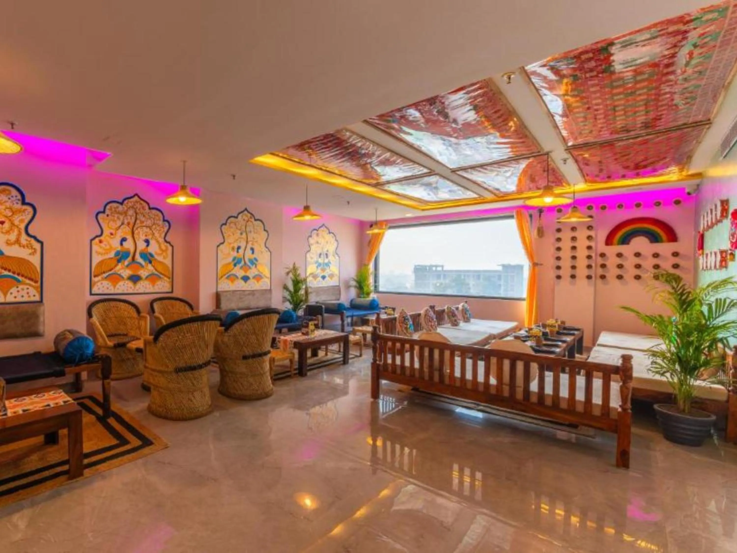 Living room in The Hosteller Amritsar, Near Golden Temple