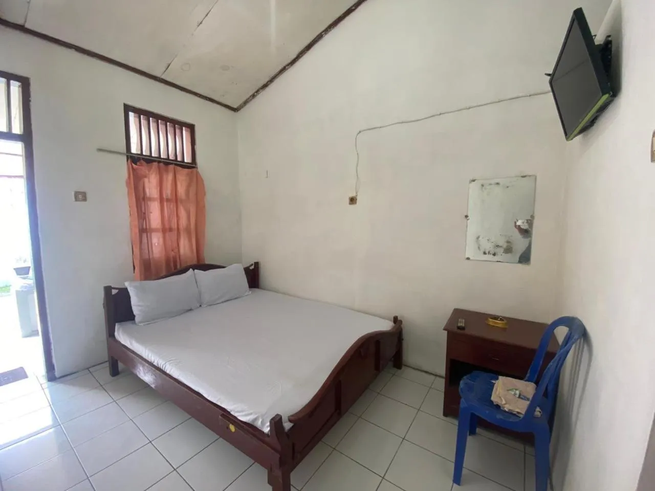 Bedroom, Bed in Hotel O Kenanga 1