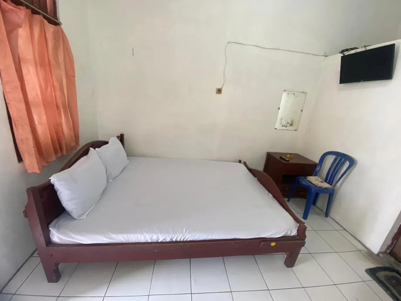 Bedroom, Bed in Hotel O Kenanga 1