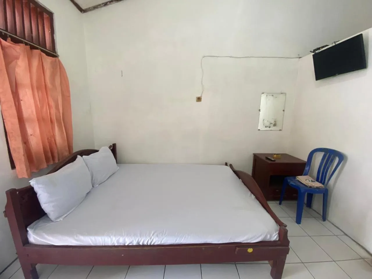 Bedroom, Bed in Hotel O Kenanga 1