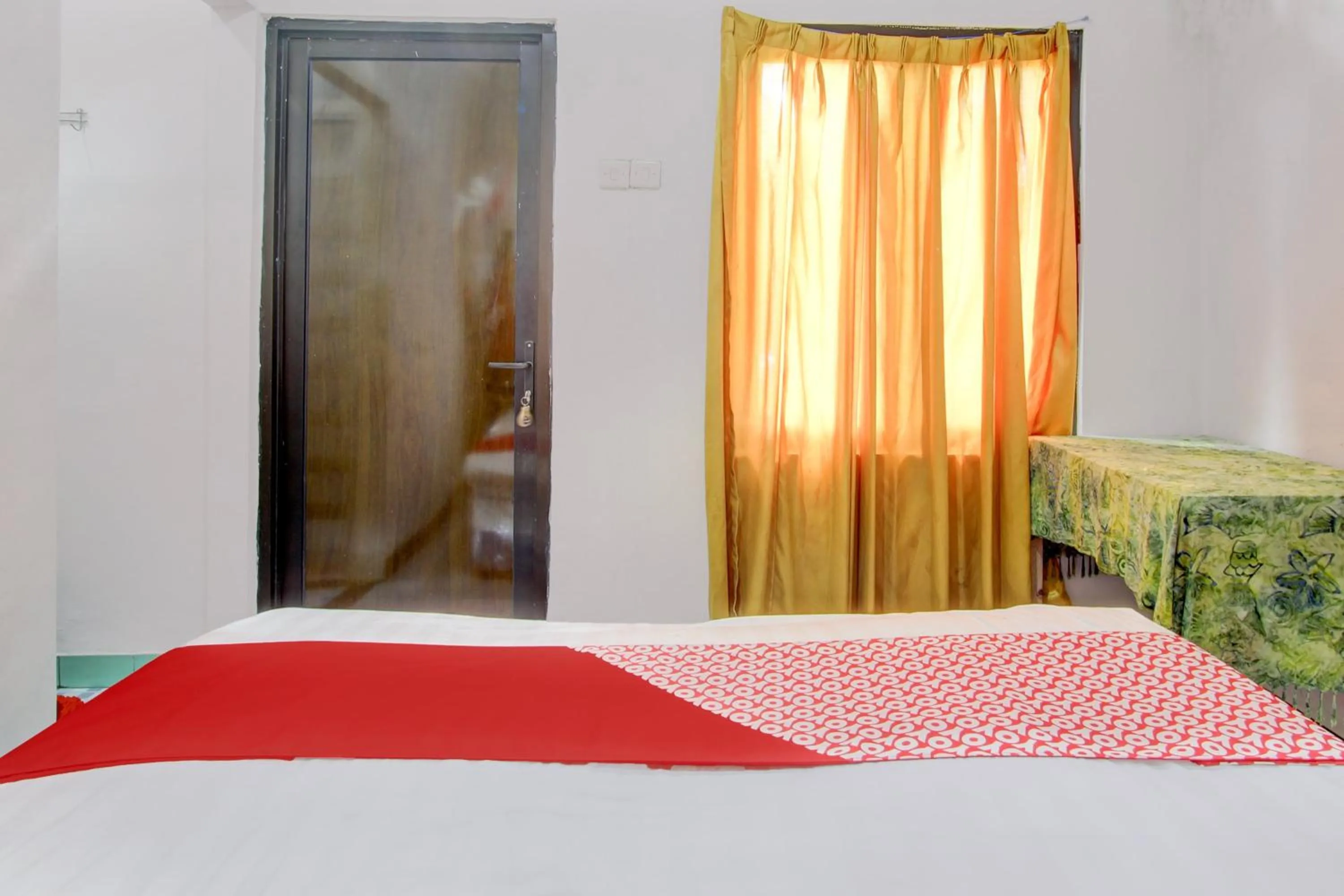 Bedroom, Bed in Hotel O Homestay Bambu Oerip Syariah