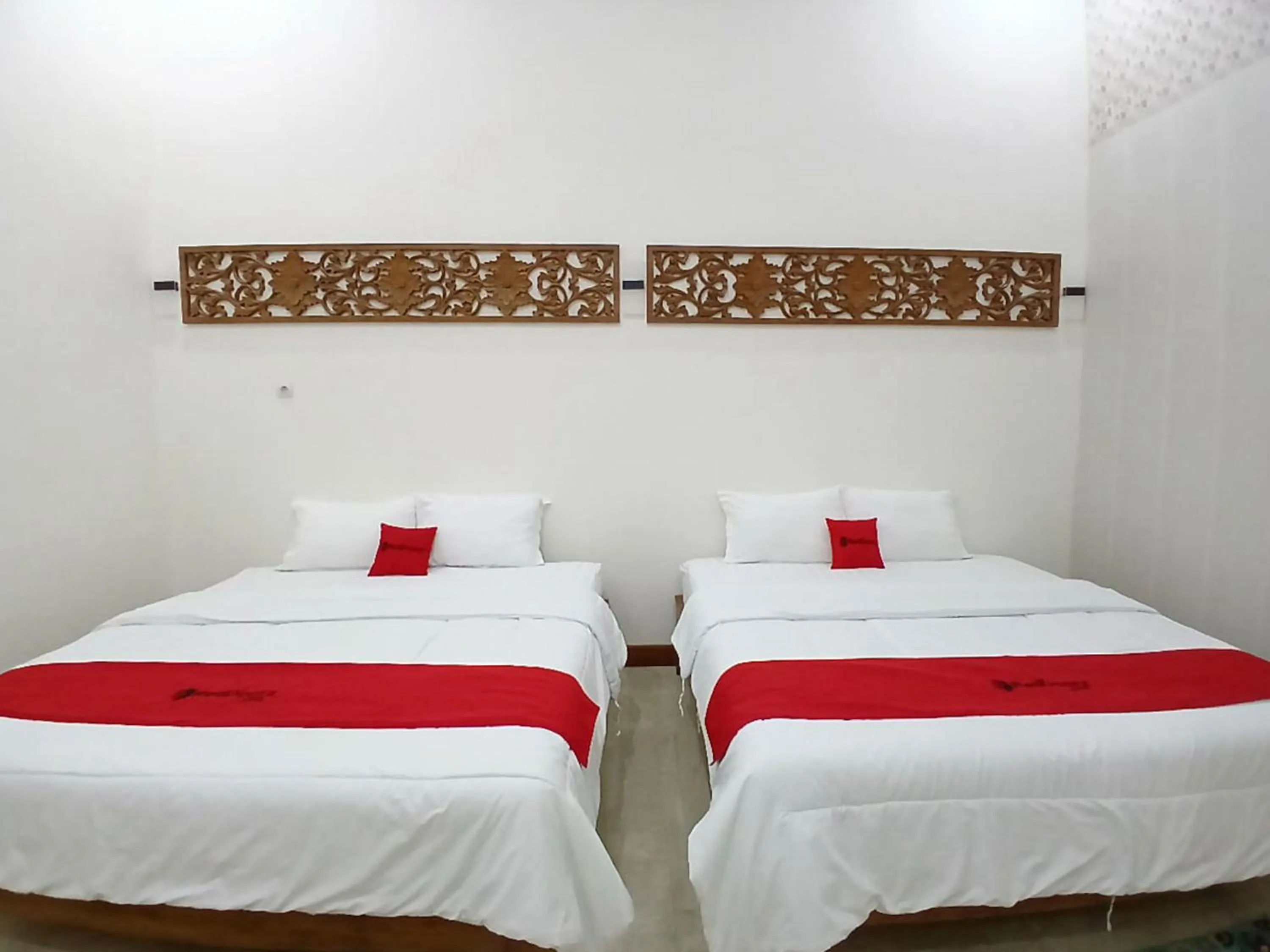 Bedroom, Bed in RedDoorz at Ndalem Eyyang Syariah Stasiun Klaten