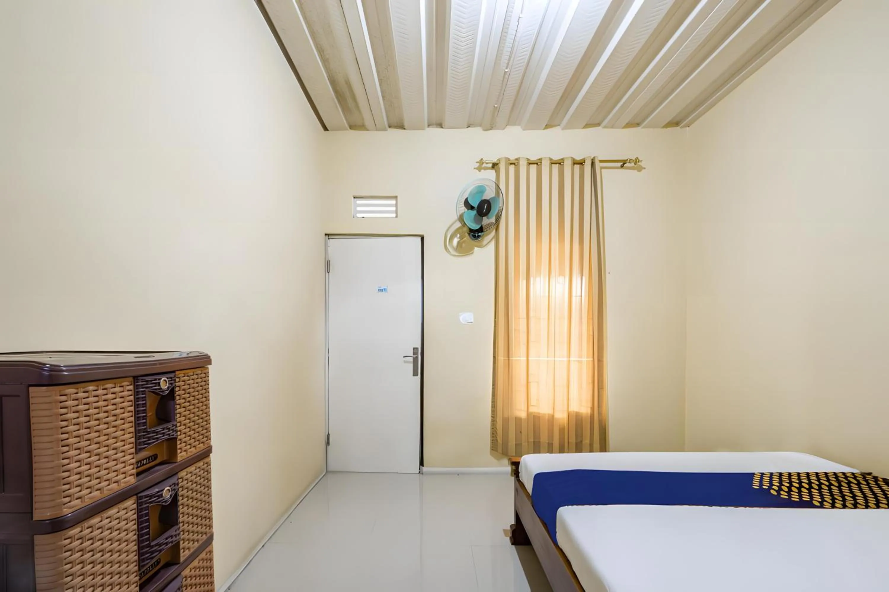 Bedroom, Bed in Hotel O Kencana Homestay Syariah Near Masjid AL-BAROKAH Kanyuran