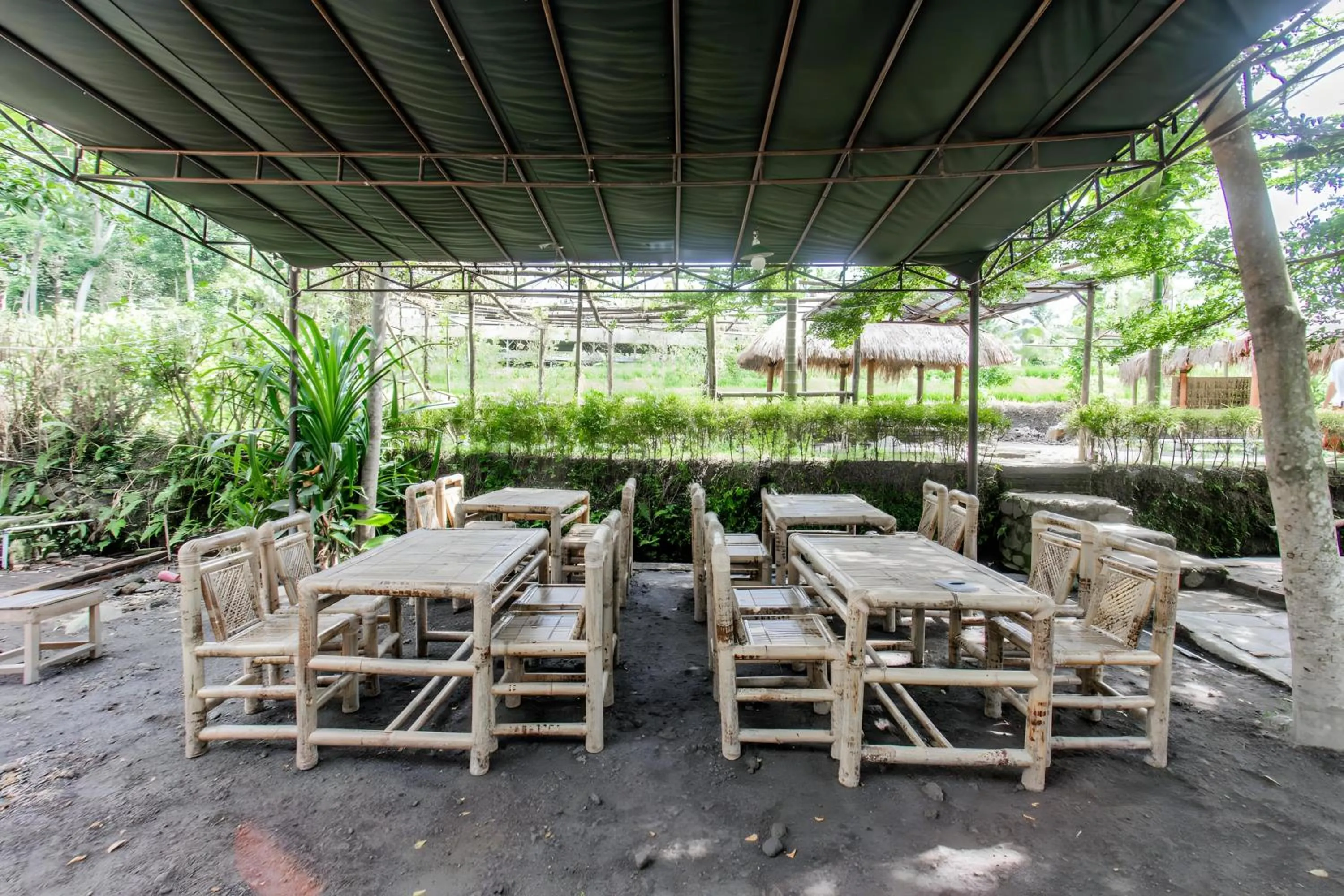 Other in Hotel O Homestay Bonjeruk Near Restoran Pawon 21 Bonjeruk